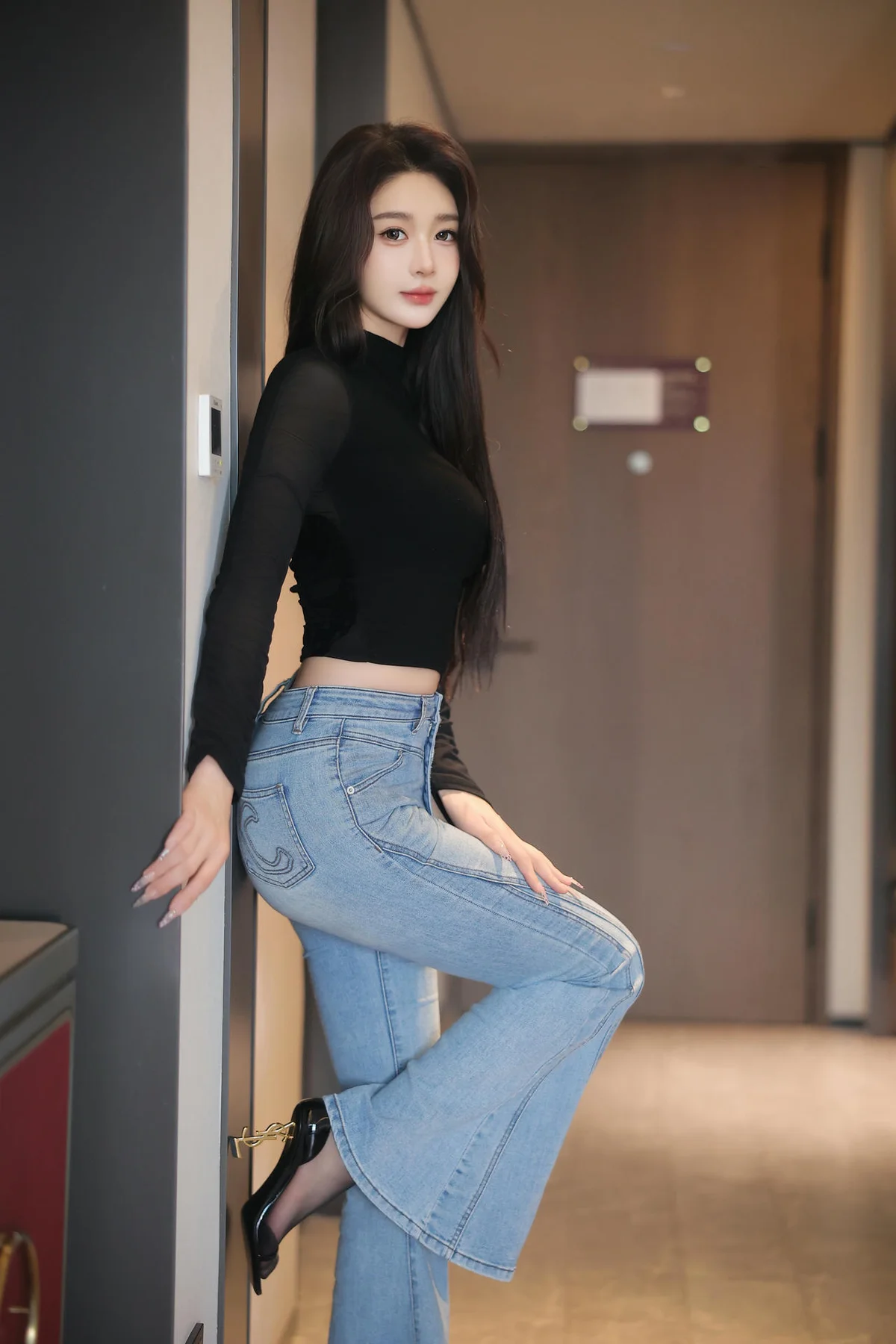 XiuRen 秀人 No.N095 Candy糖糖透明丁字裤黑丝 - 3