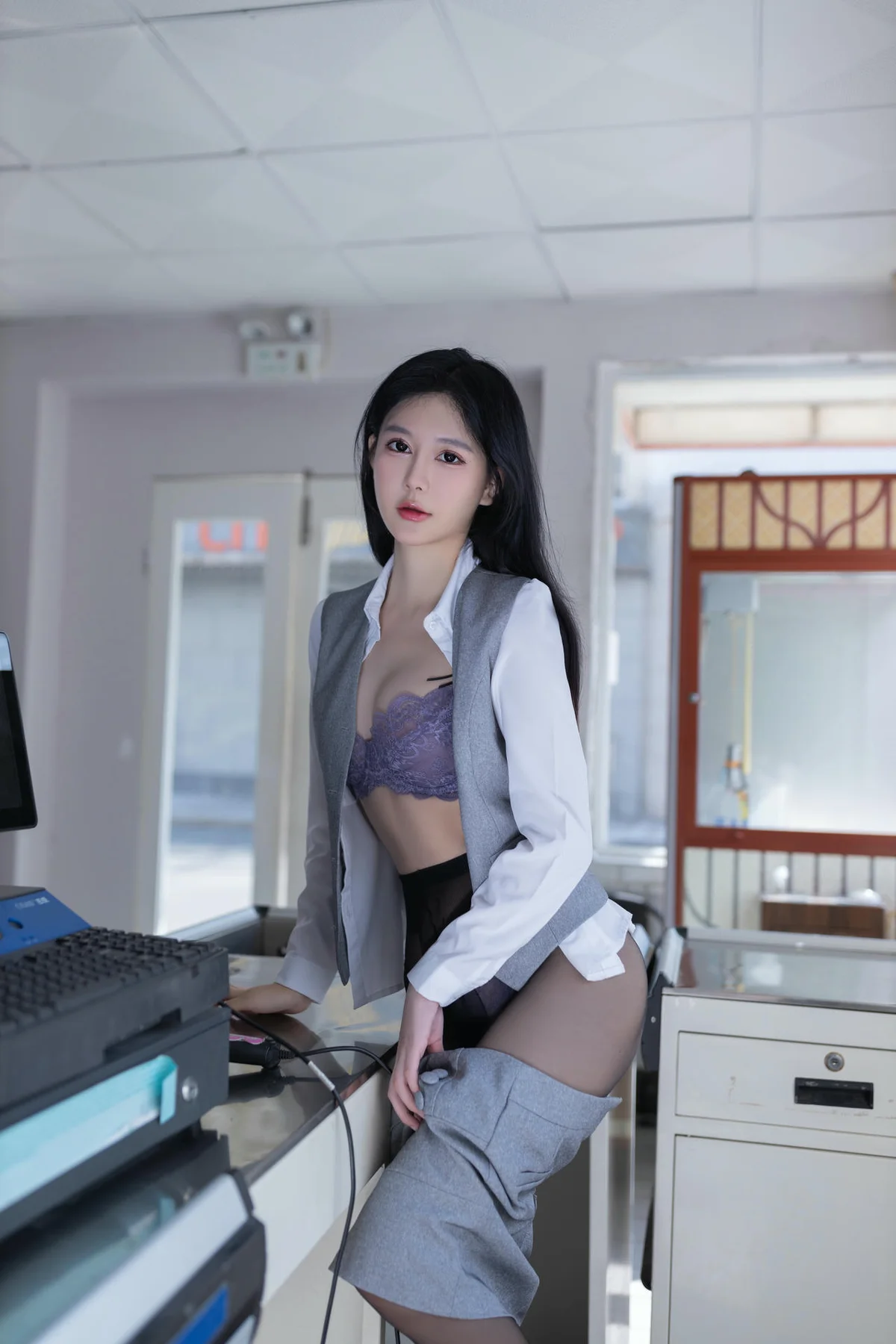 XiuRen 秀人 No.N102 谢小蒽超市主题写真 - 6