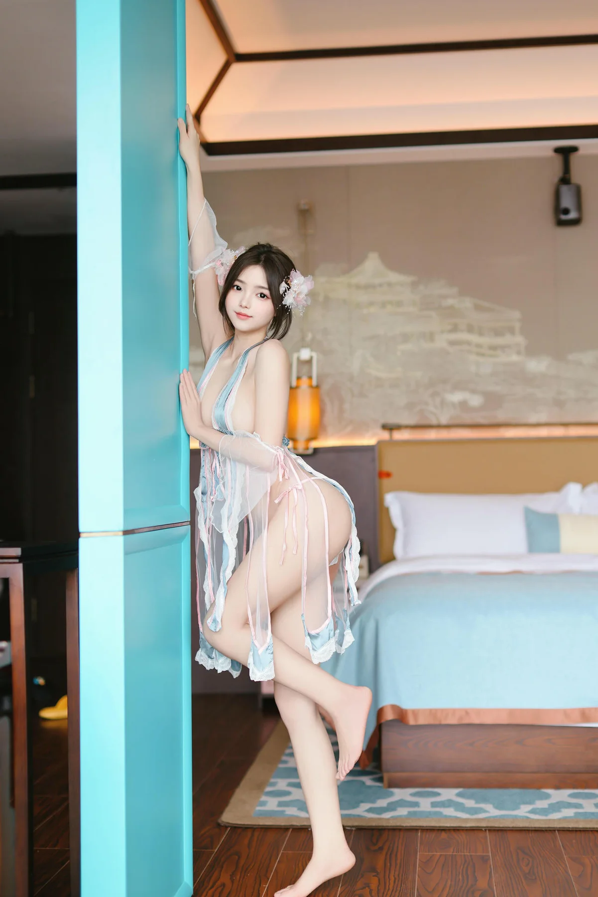 XiuRen 秀人 No.N105 苏软软古风新人首秀朵朵 - 2