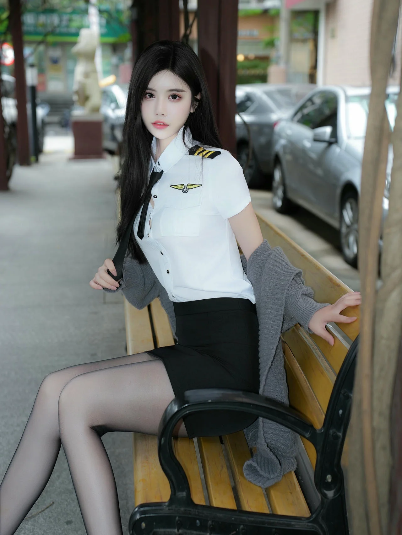 XiuRen 秀人 No.N124 晚苏susu黑丝灰色办公室制服 - 6