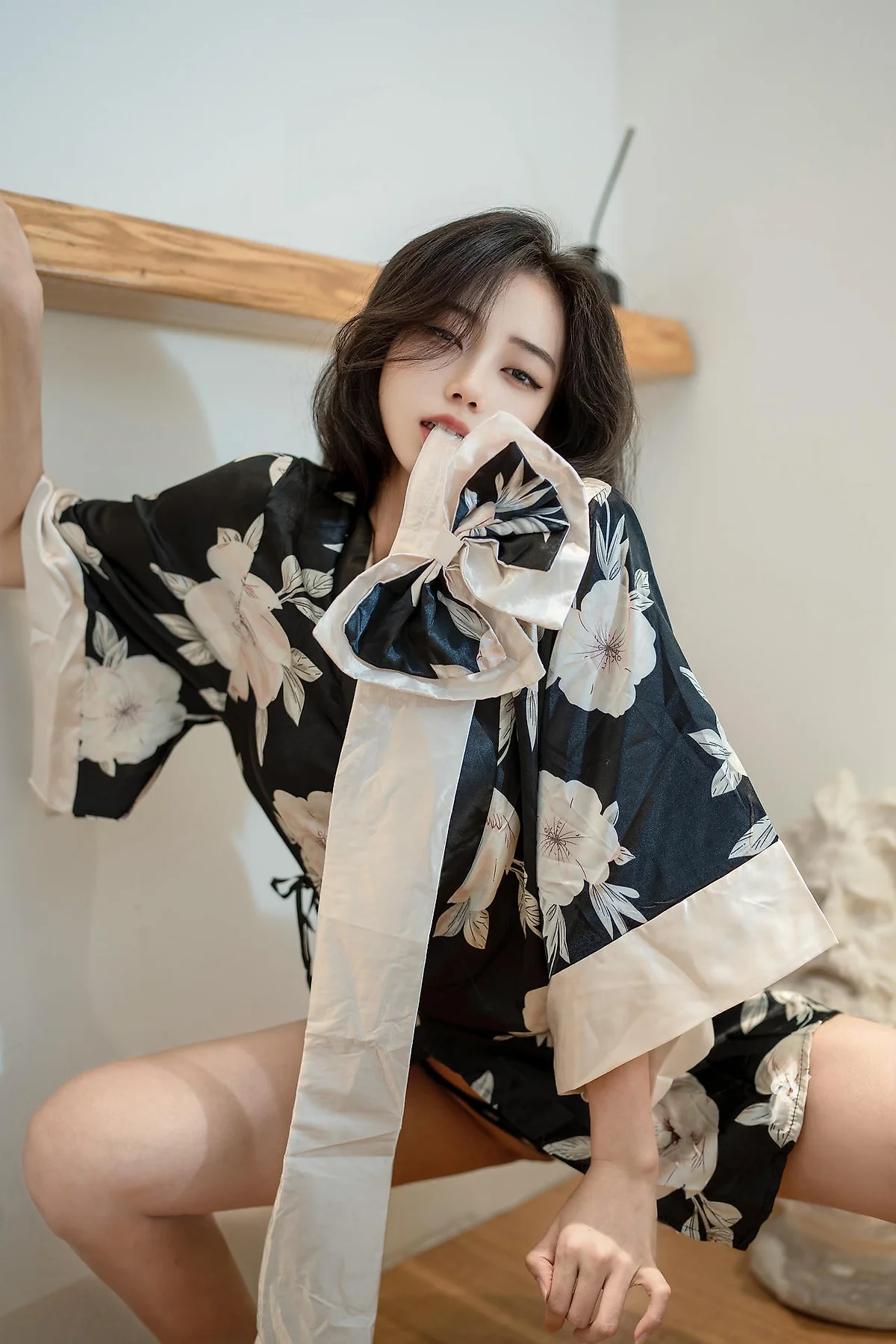 XiuRen 秀人 No.N140 时安安诱惑滴蜡主题写真 - 7
