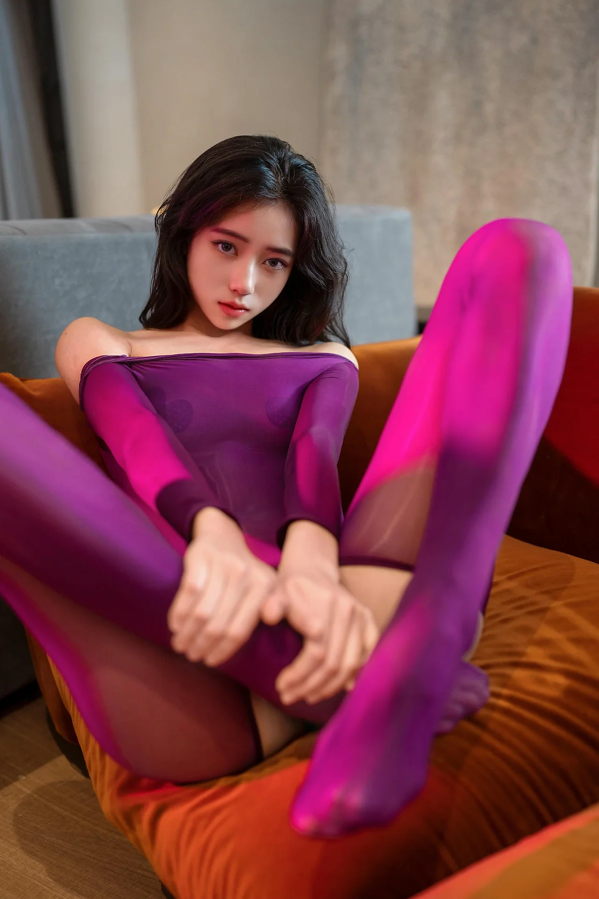 XiuRen 秀人 No.N141 时安安长腿连体紫色丝袜 - 2