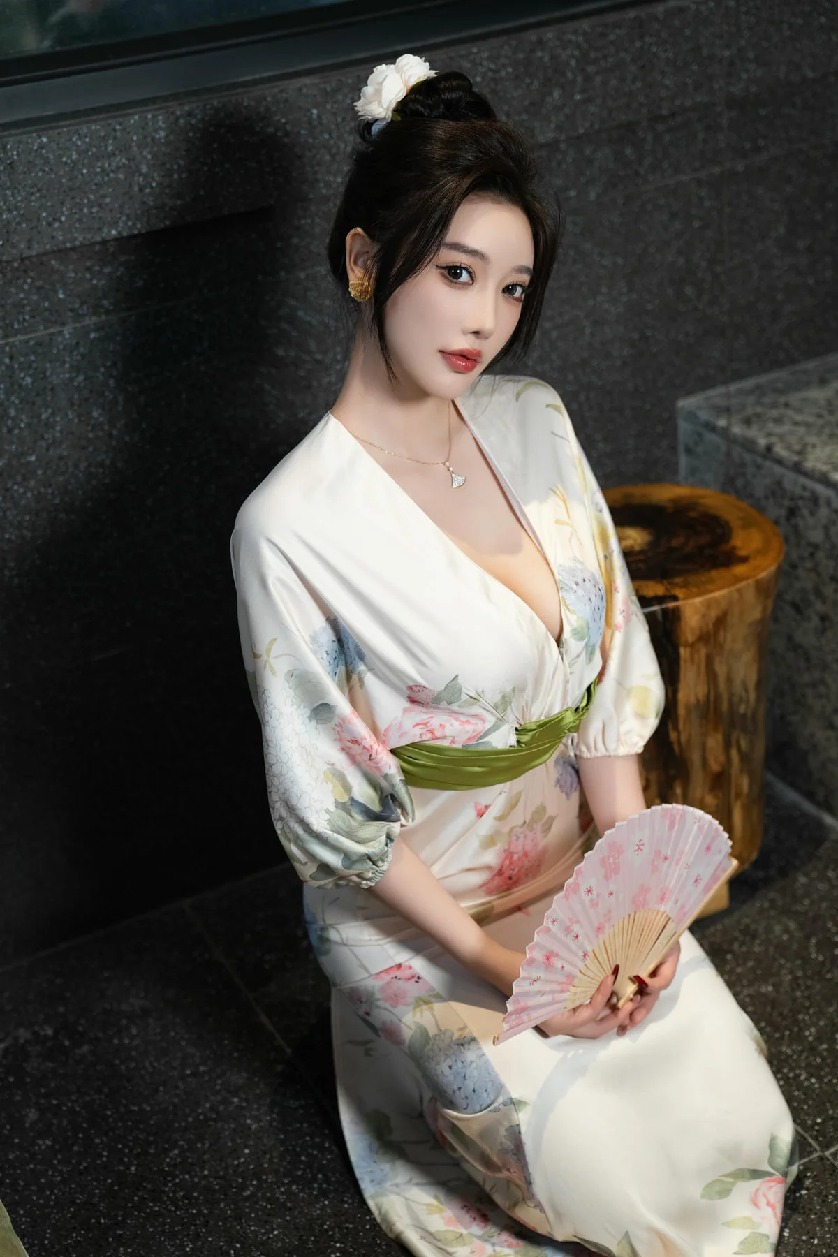 XiuRen 秀人 No.N149 杨晨晨温泉气质写真 - 3