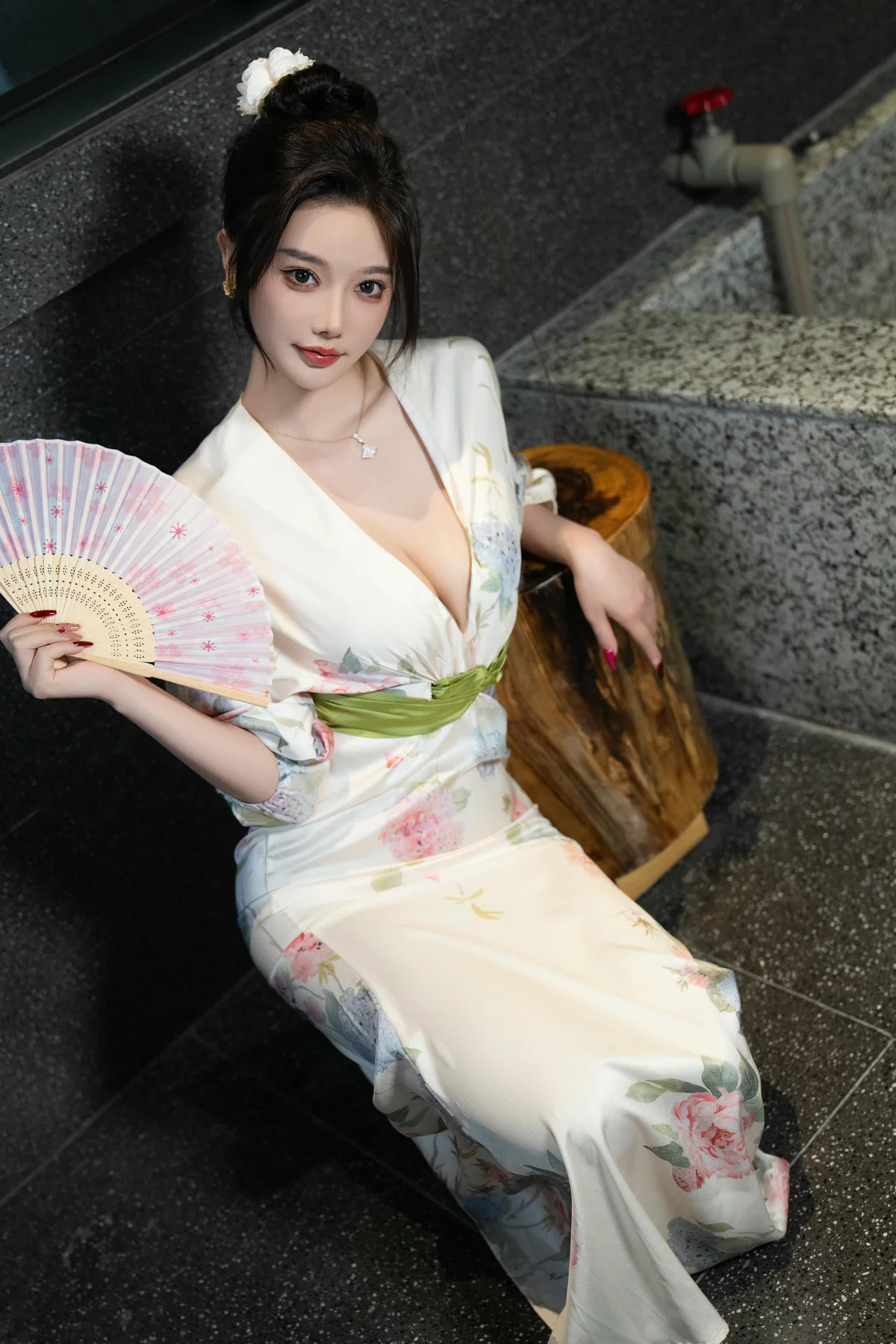 XiuRen 秀人 No.N149 杨晨晨温泉气质写真 - 4