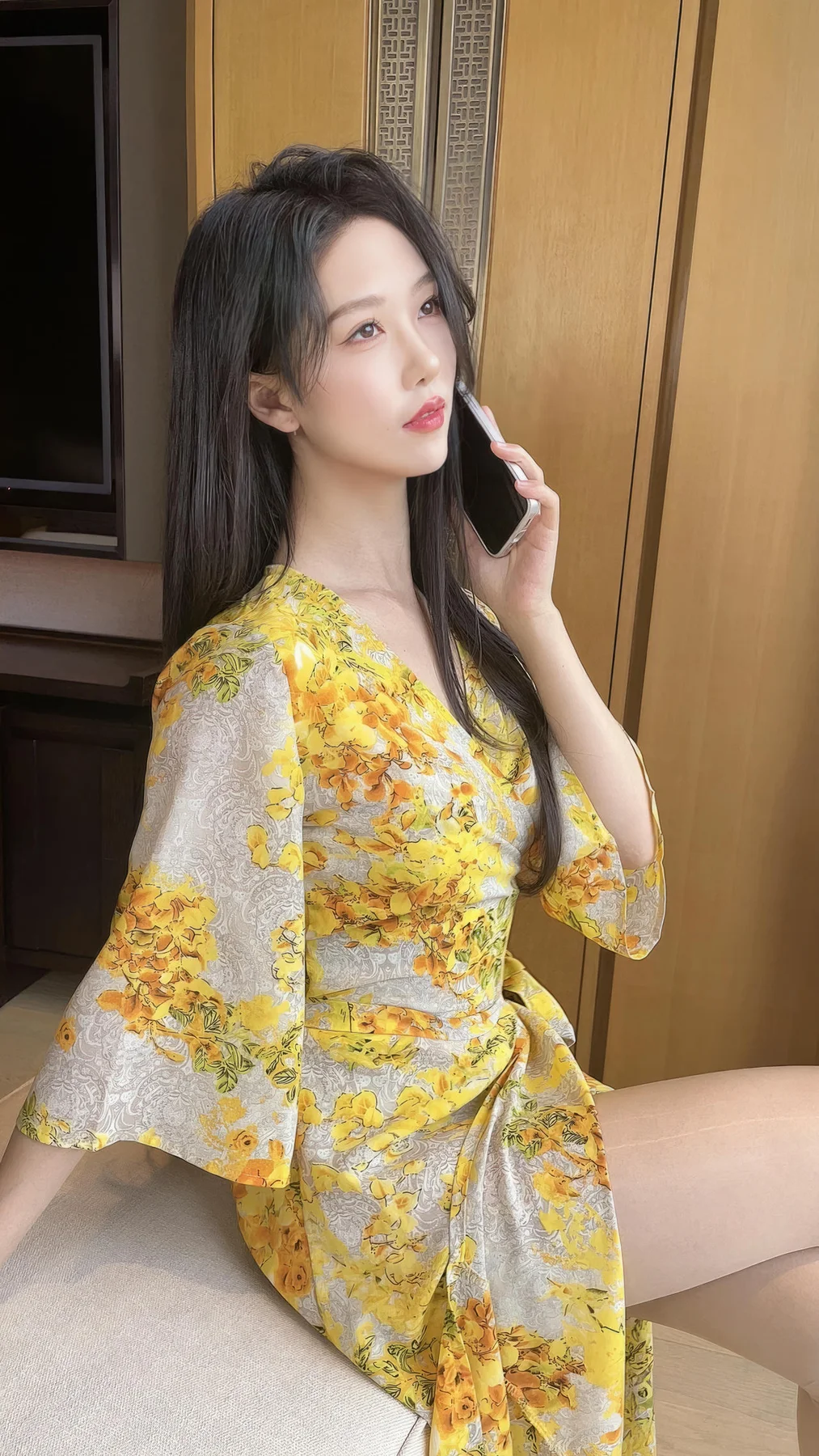 XiuRen 秀人 No.N156 利世黄色美裙诱惑肉丝 - 4