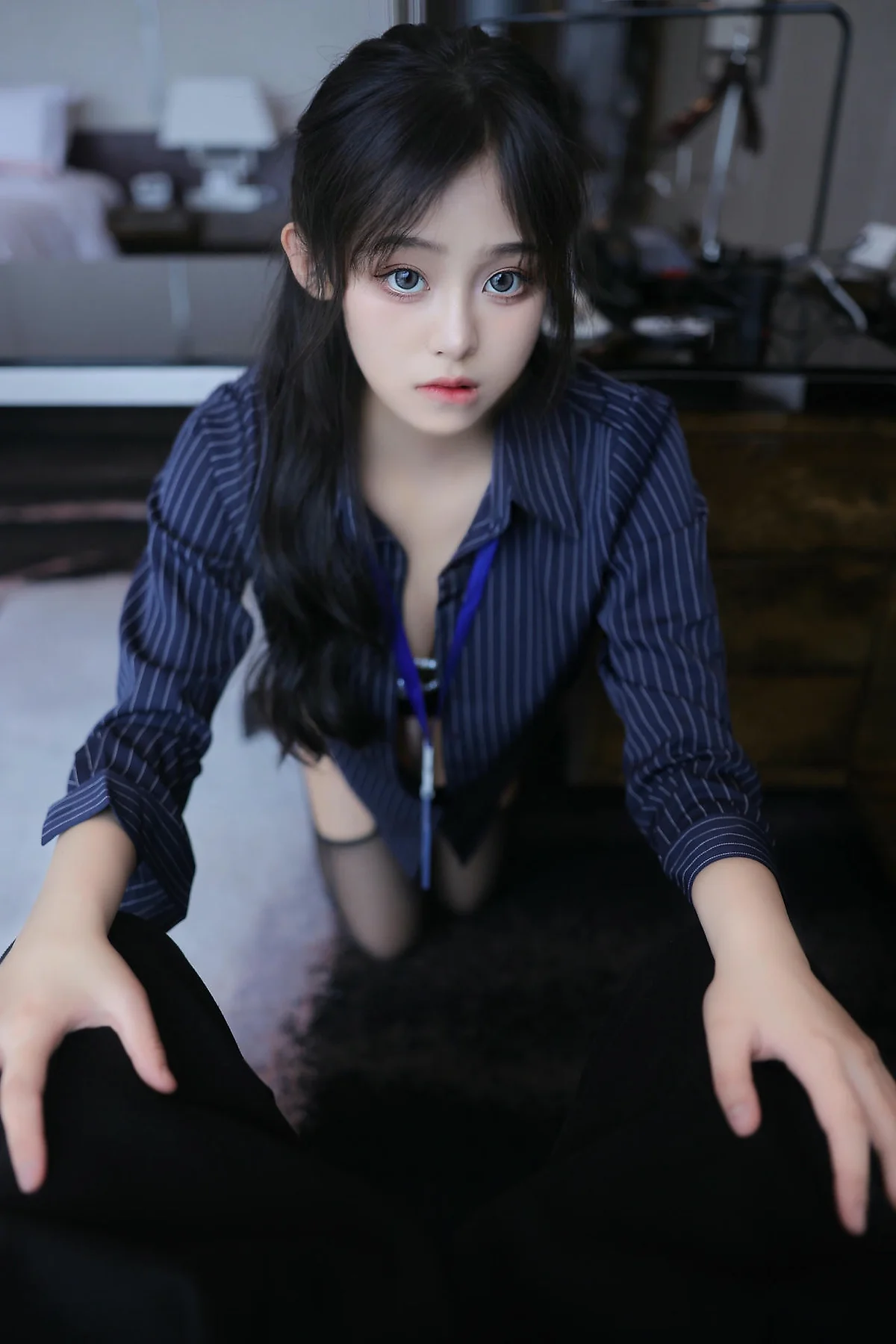 XiuRen 秀人 No.N158 王心悦OL职业装 - 8