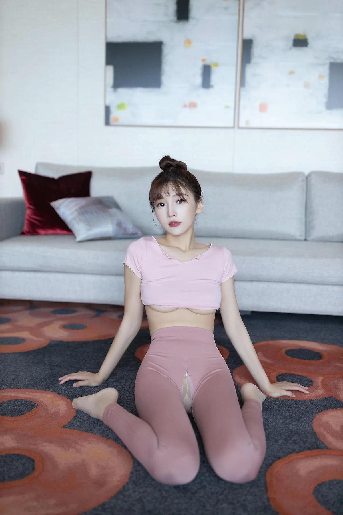 XiuRen 秀人 No.N167 陆萱萱开档性感瑜伽裤 - 3