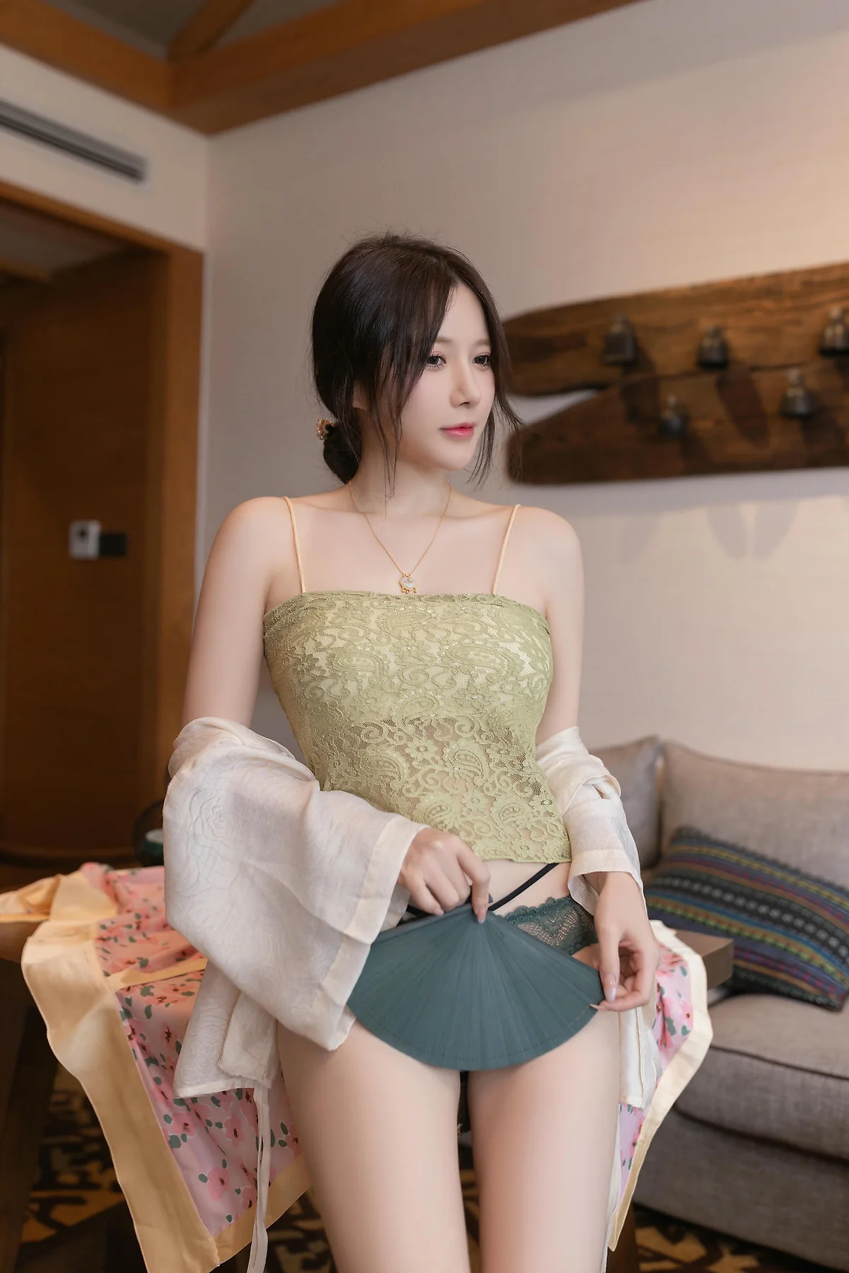 XiuRen 秀人 No.N173 鱼子酱Fish古风服饰美腿 - 5
