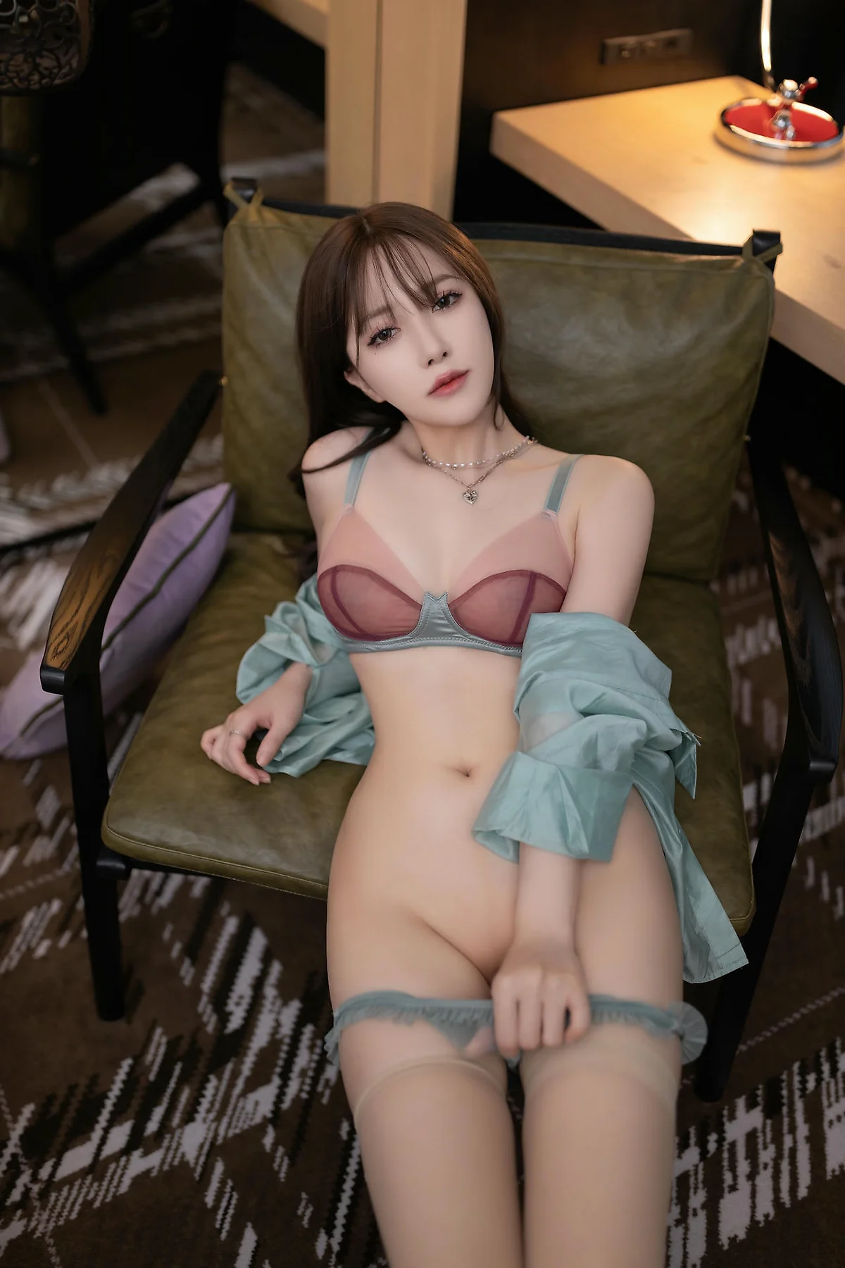 XiuRen 秀人 No.N175 鱼子酱Fish翘臀香肩玉体 - 2