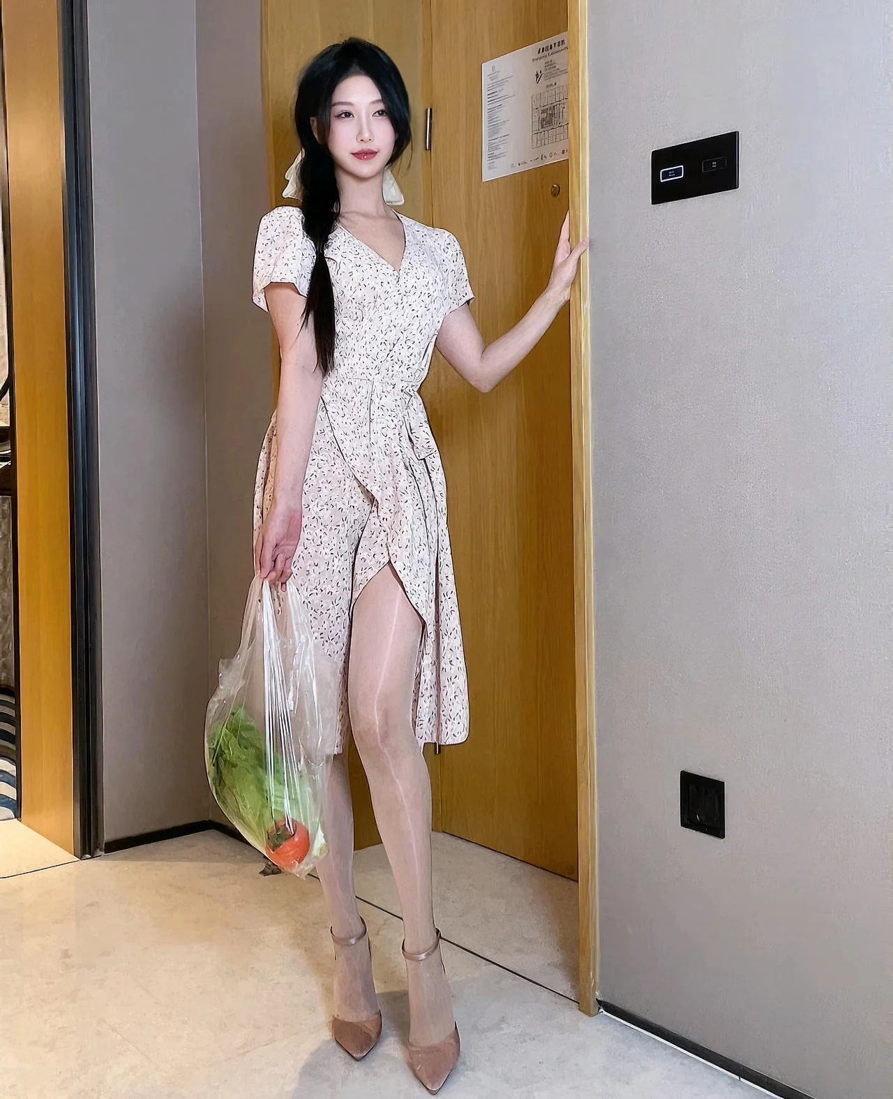 XiuRen 秀人 No.N177 利世家政女仆翘臀 - 2