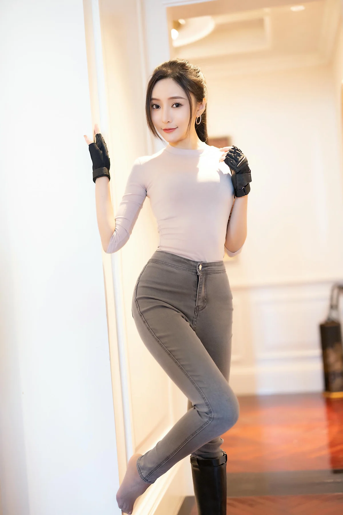 XiuRen 秀人 No.N184 王馨瑶钓鱼主题紧身牛仔裤 - 7