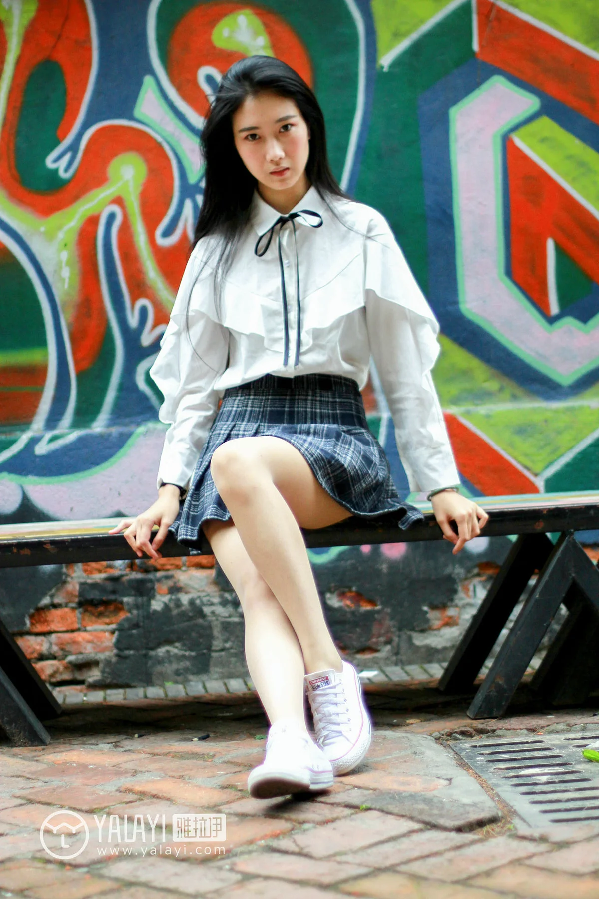 YALAYI 雅拉伊 Vol.004 林小柯 - 4