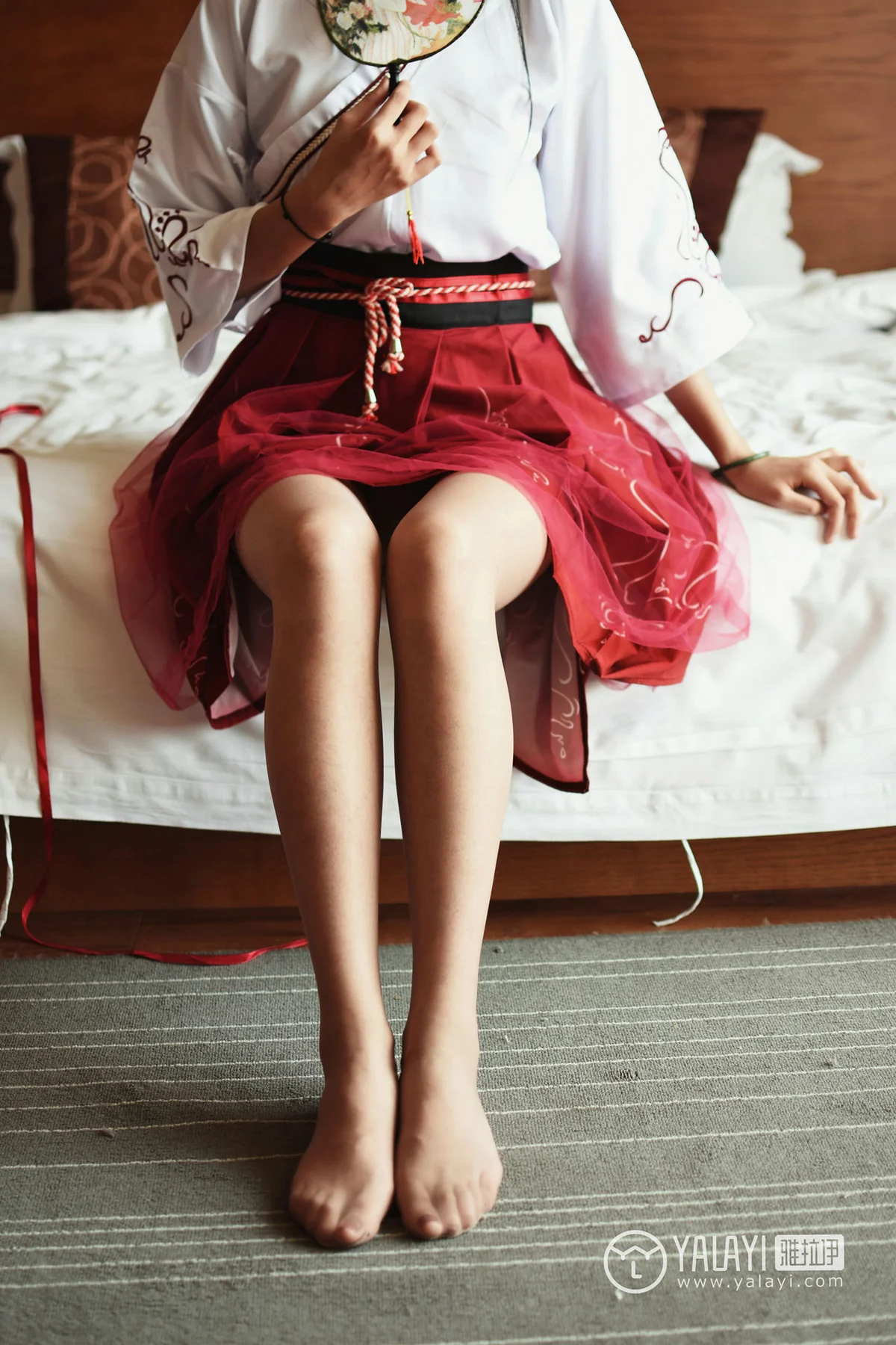 YALAYI 雅拉伊 Vol.004 林小柯 - 8