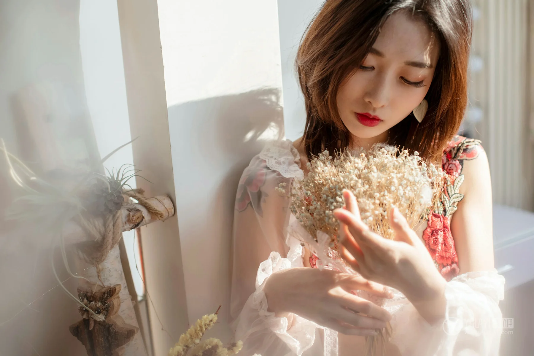 YALAYI 雅拉伊 Vol.207 佳佳 - 2