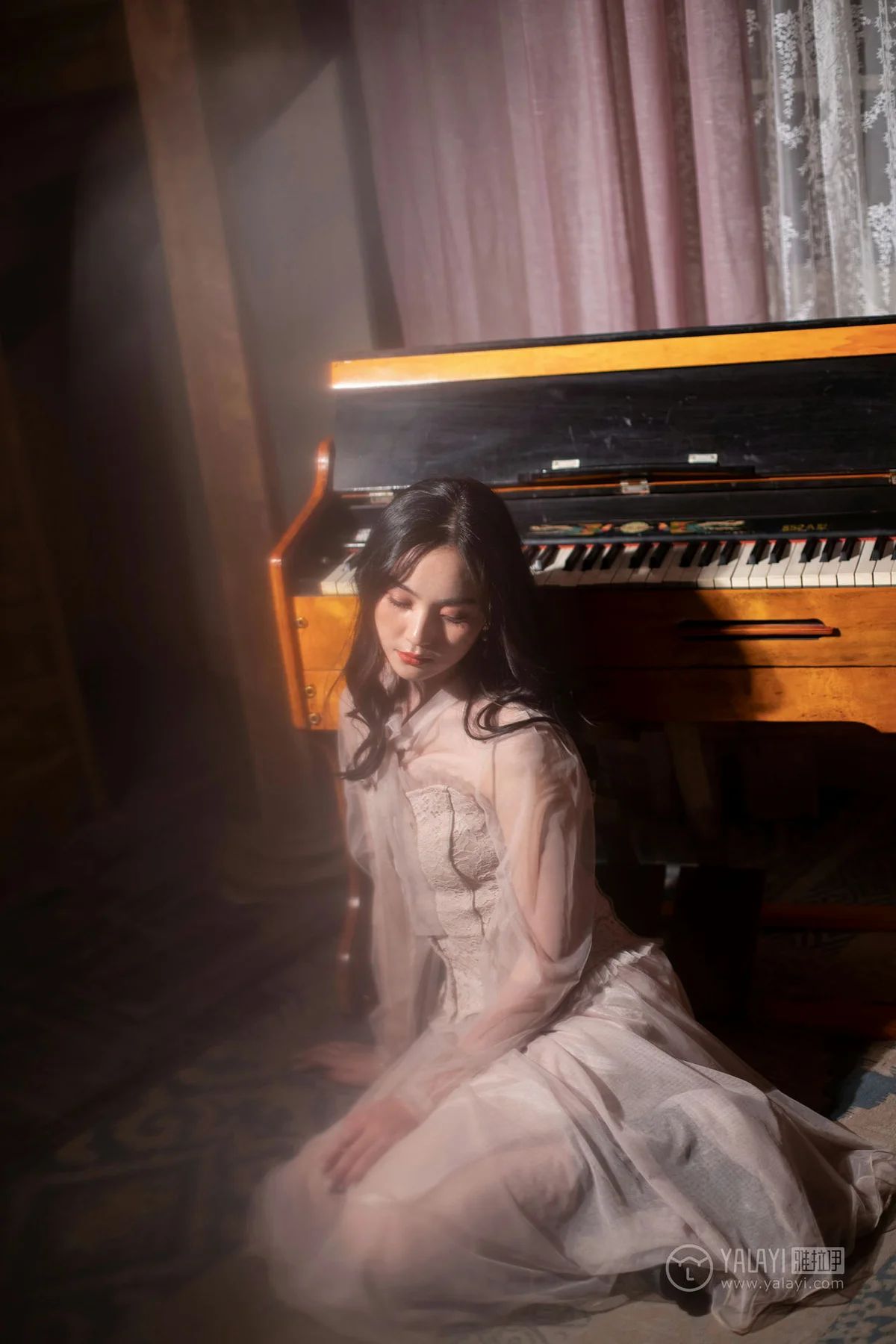 YALAYI 雅拉伊 Vol.227 项兴咏 - 4