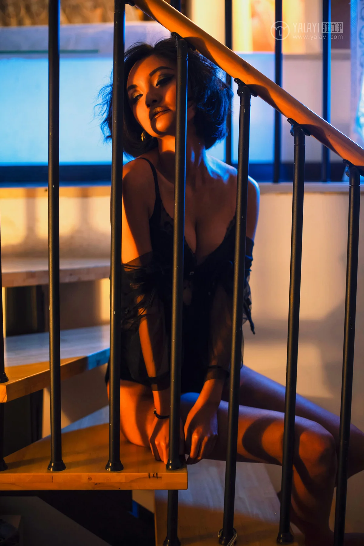 YALAYI 雅拉伊 Vol.242 王艺颖 - 1