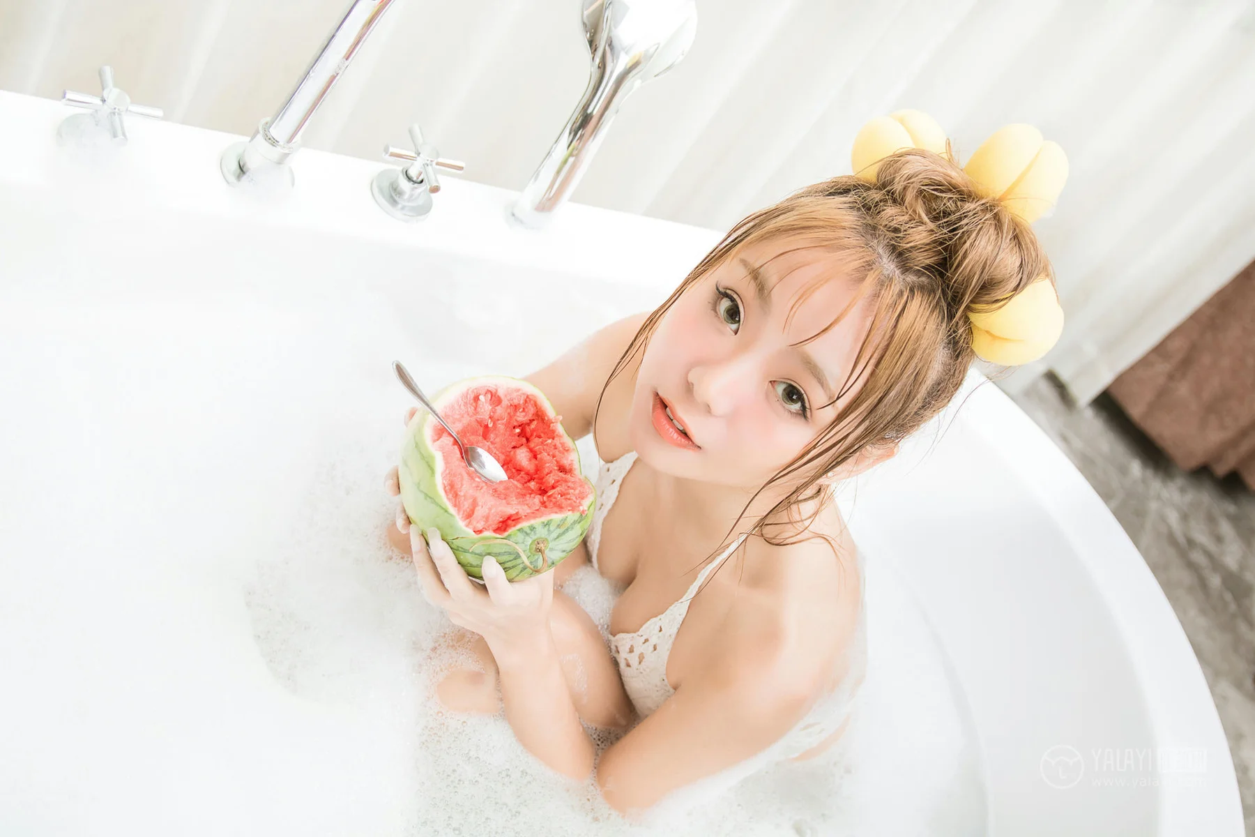 YALAYI 雅拉伊 Vol.352 萝莉少女 泡泡浴 - 7