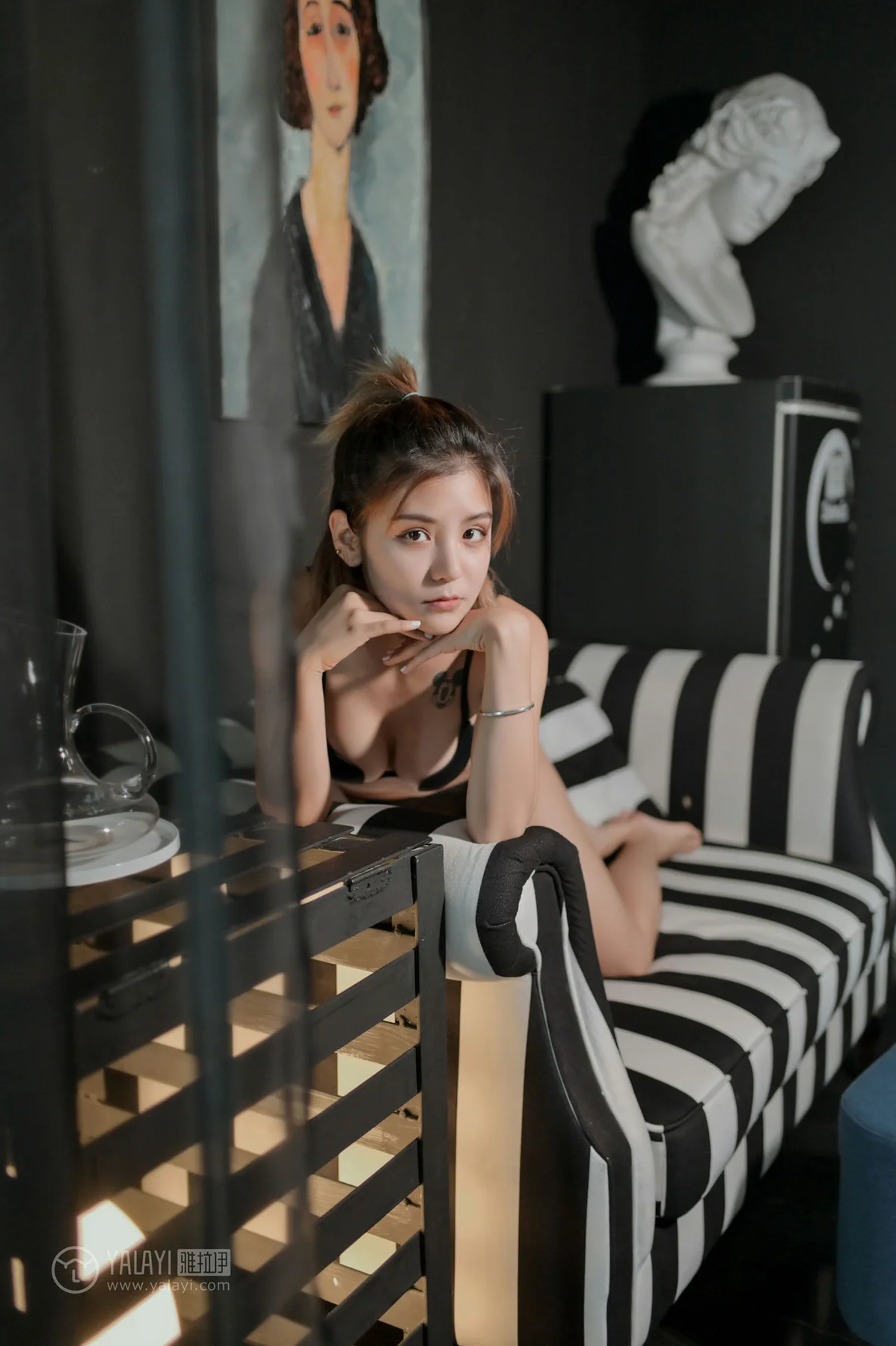 YALAYI 雅拉伊 Vol.358 米奇《半岛铁盒》 - 2