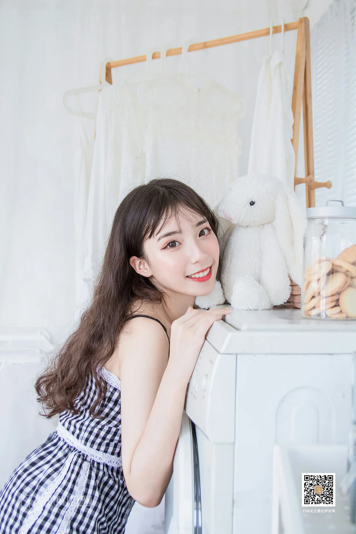 YALAYI 雅拉伊 Vol.369 阿橙《一双白袜子》 - 9