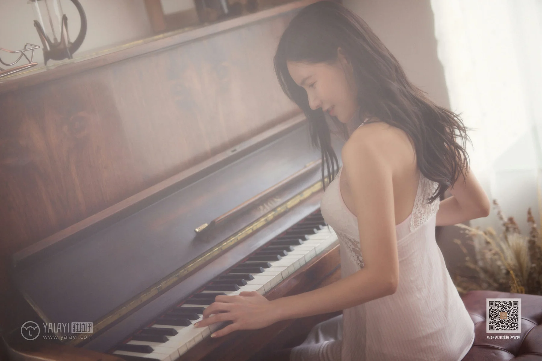 YALAYI 雅拉伊 Vol.400 瑶瑶《想念你》 - 2