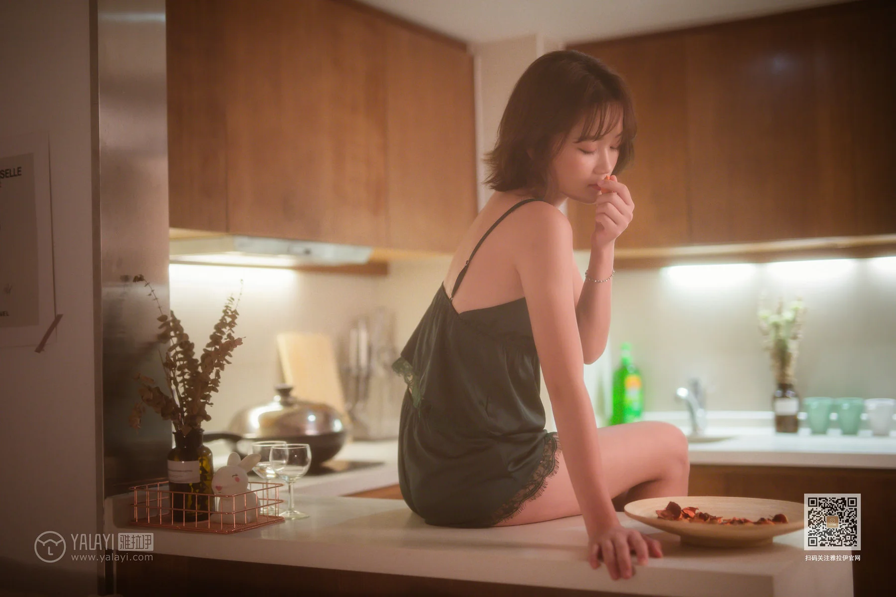 YALAYI 雅拉伊 Vol.412 良子《特技小厨娘》 - 7