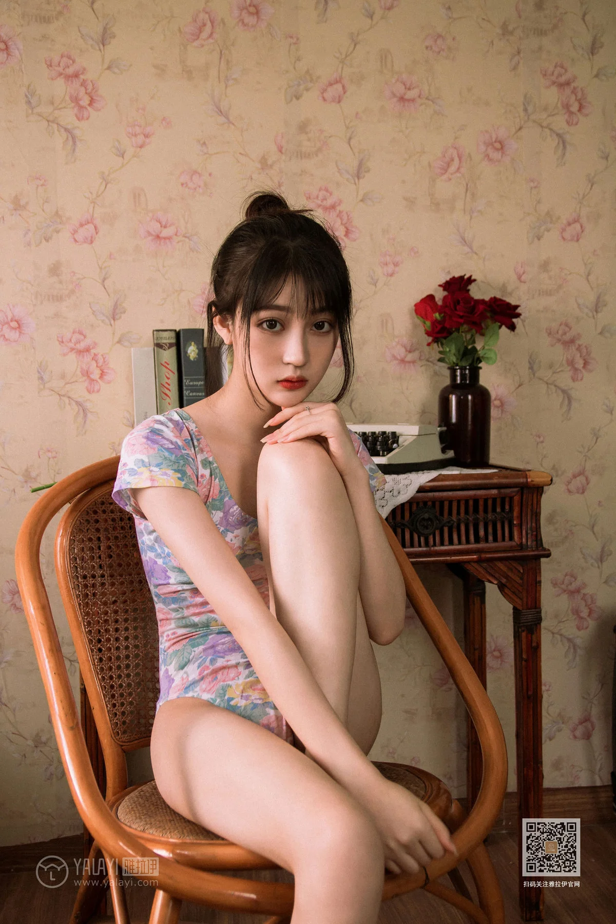 YALAYI 雅拉伊 Vol.433 卉卉《复古情怀》 - 1