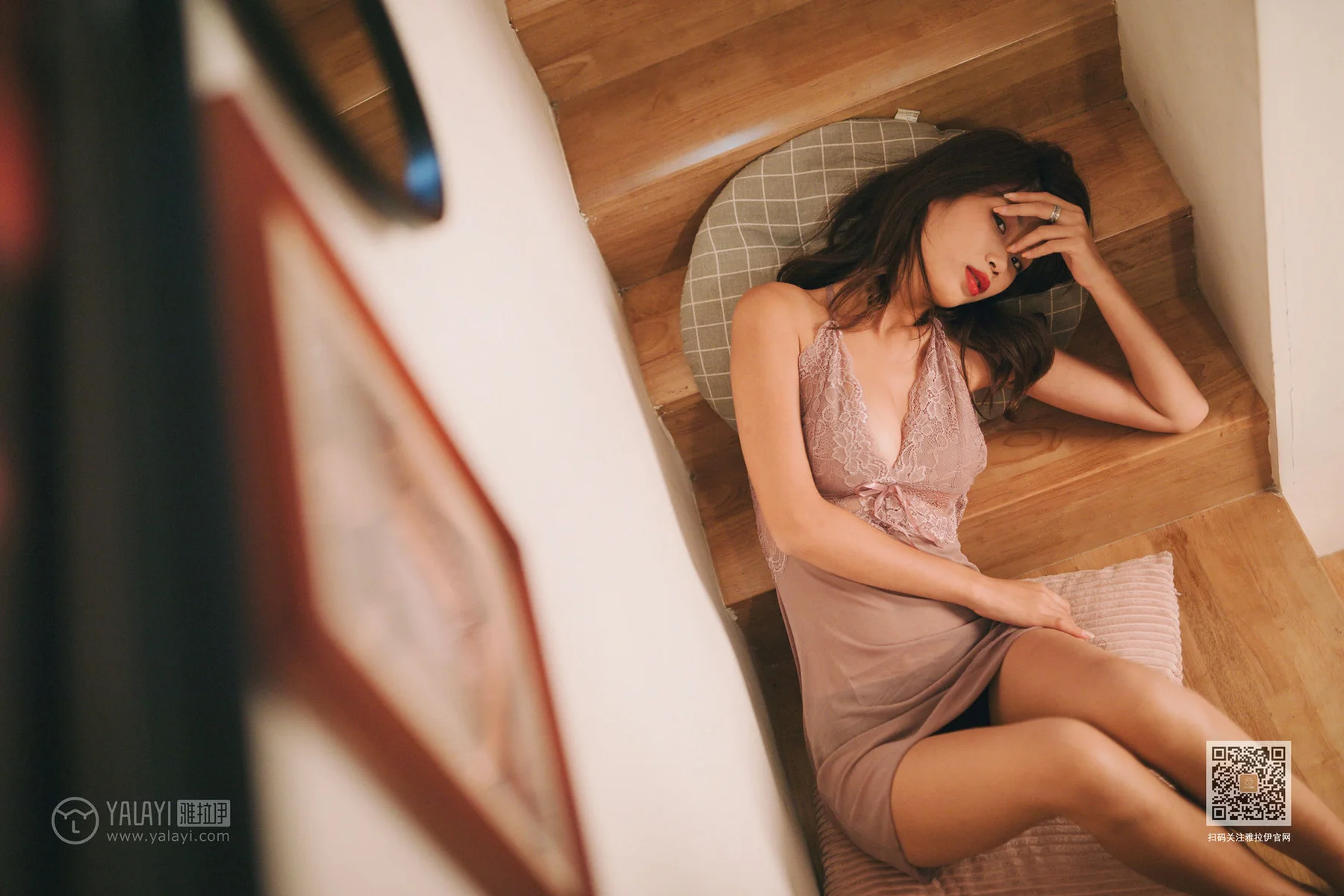 YALAYI 雅拉伊 Vol.510 楼梯间的偶遇 静初 - 2