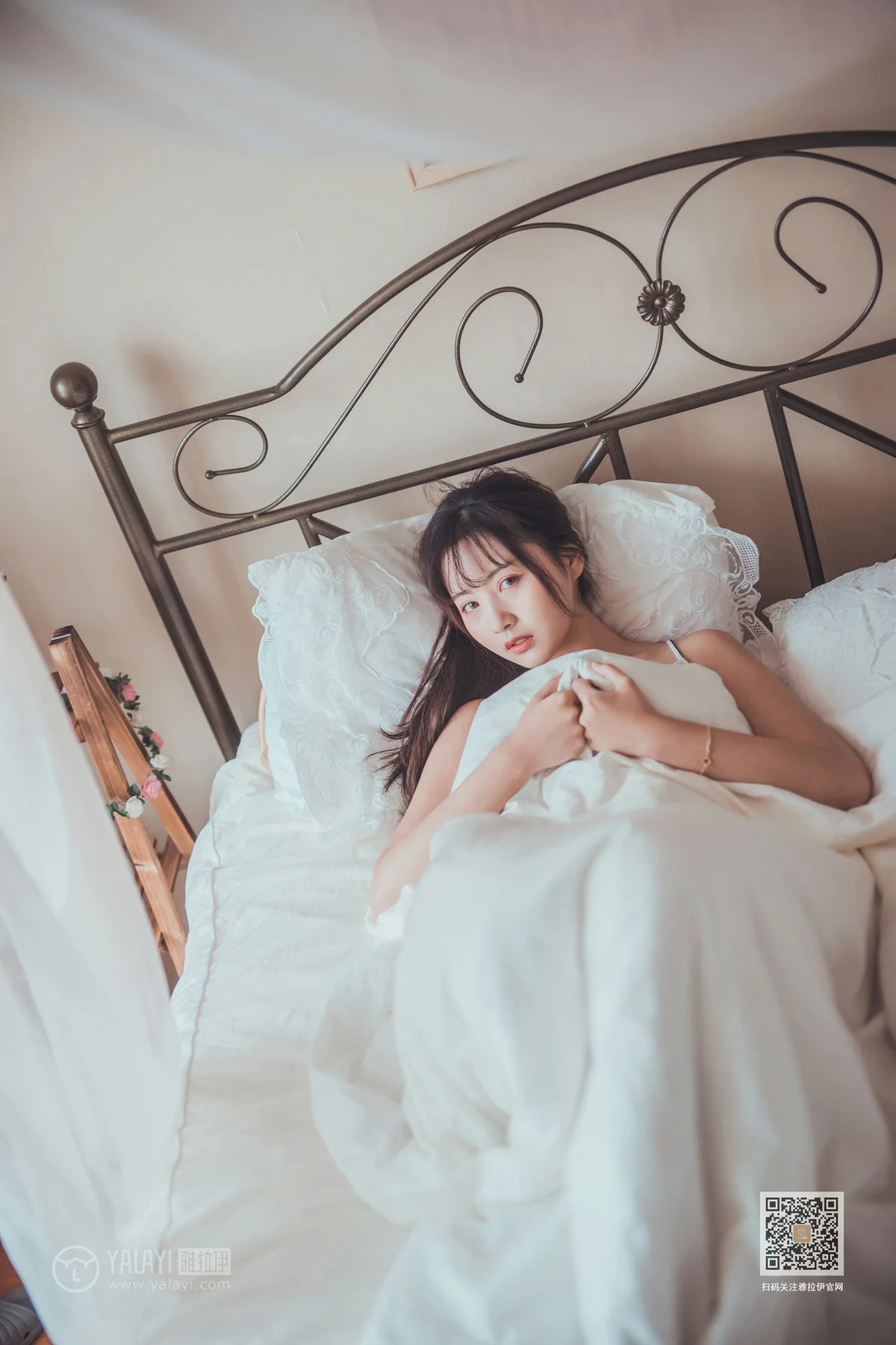 YALAYI 雅拉伊 Vol.582 唐芯 不想起床 - 9