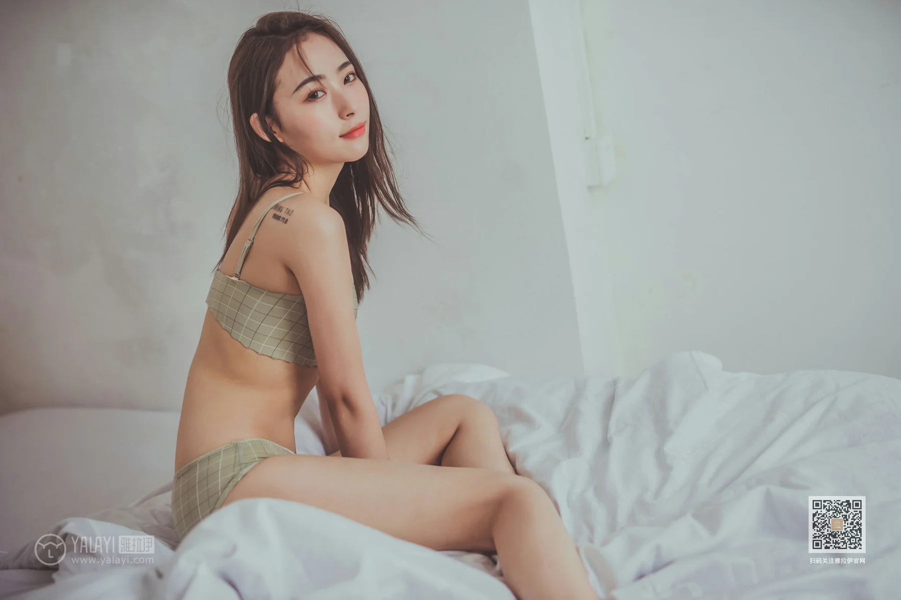 YALAYI 雅拉伊 Vol.588 蜗居 海棠 - 8