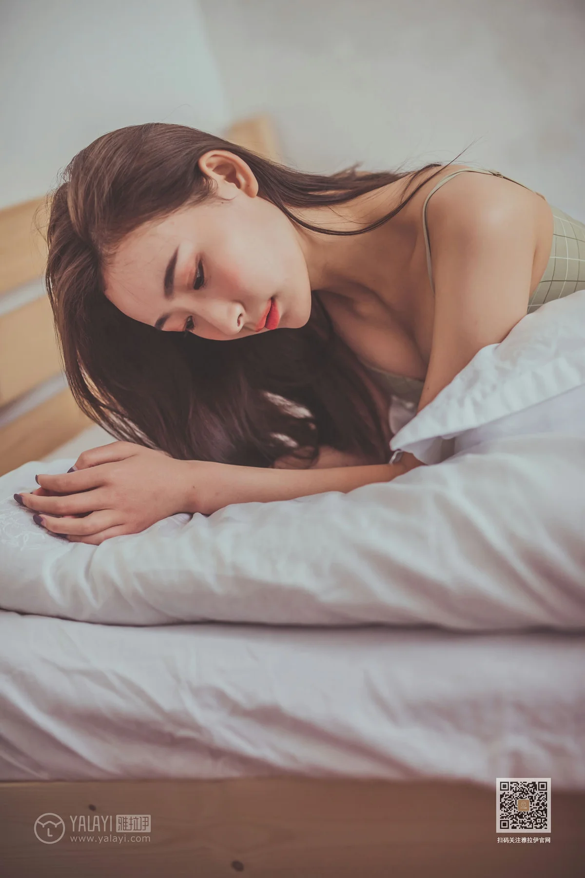 YALAYI 雅拉伊 Vol.588 蜗居 海棠 - 10