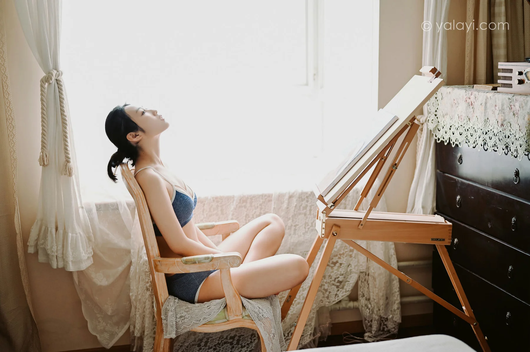 YALAYI 雅拉伊 Vol.668   沈伊 《作画的女孩》 - 2