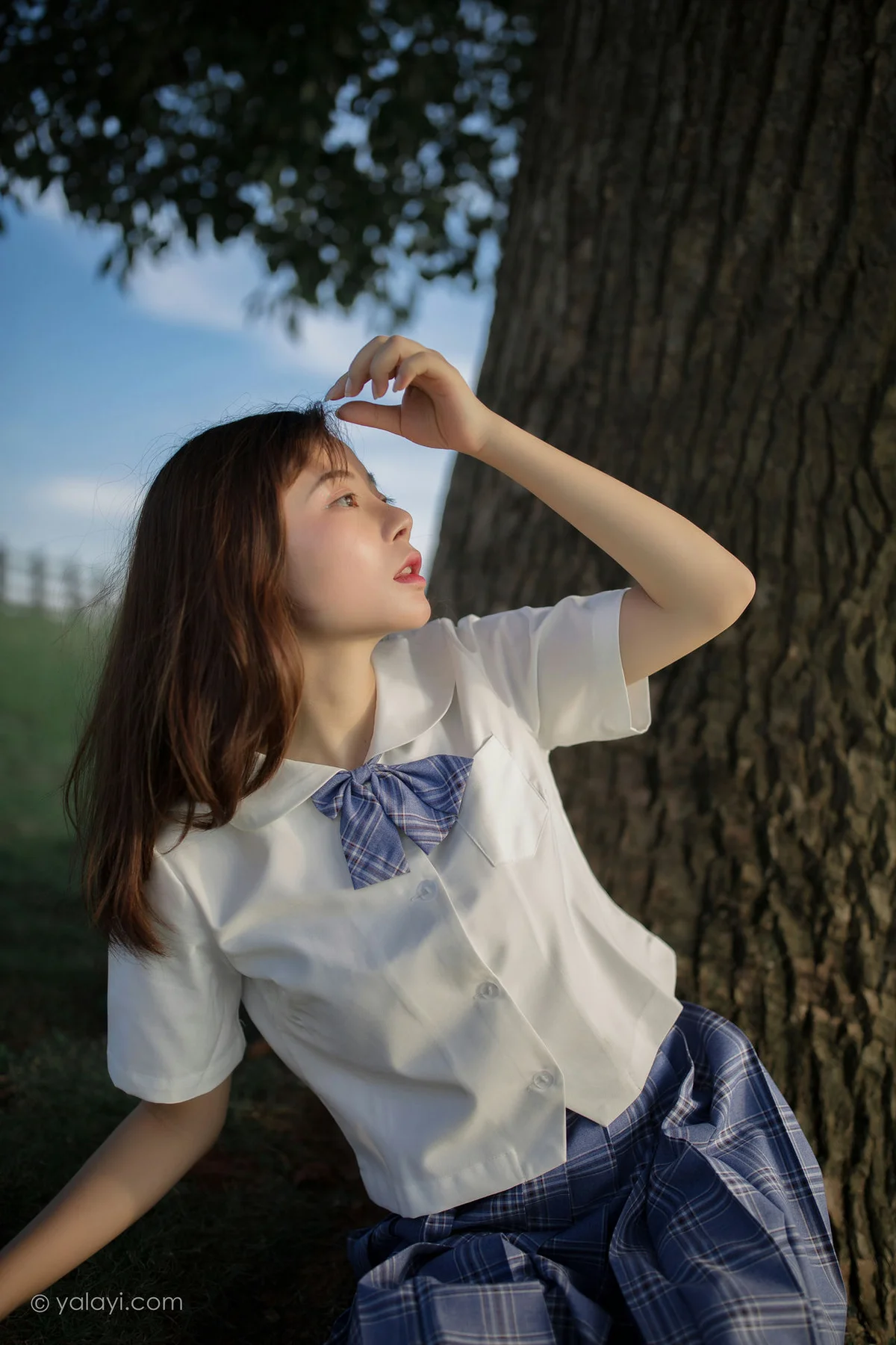 YALAYI 雅拉伊 Vol.677    枝娅《青春在河畔奔走》 - 8