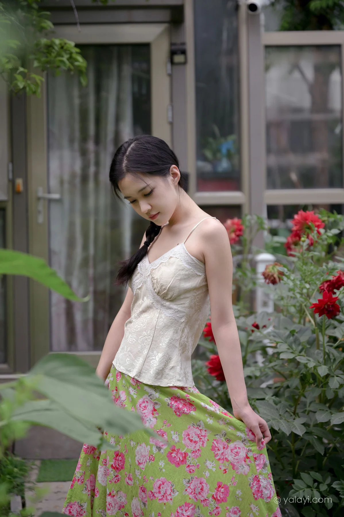 YALAYI 雅拉伊 Vol.682    方岚 《孤芳不自赏》 - 2