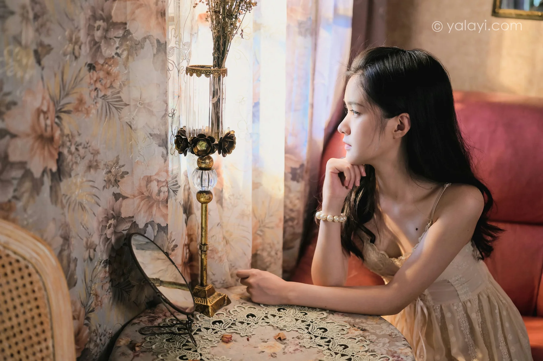 YALAYI 雅拉伊 Vol.687    方岚 《盼》 - 2