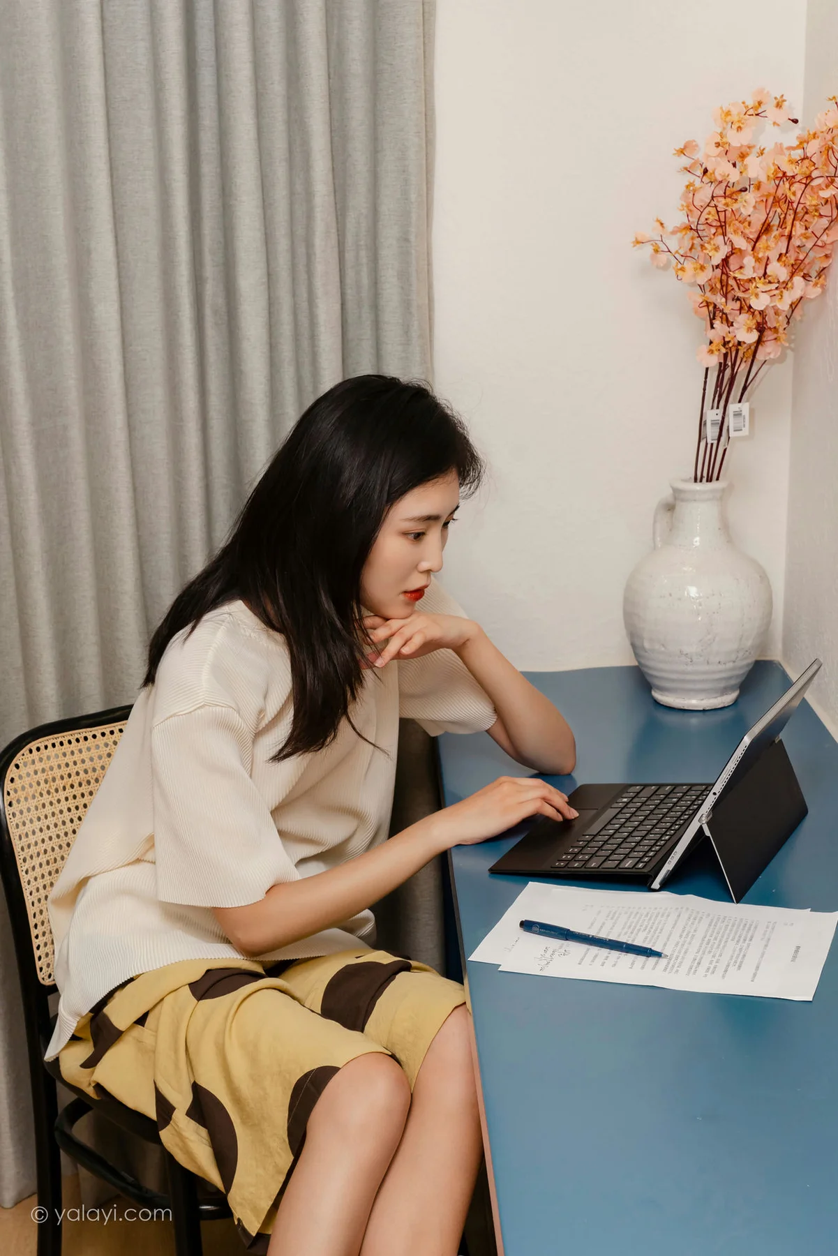 YALAYI 雅拉伊 Vol.697     苍儿《亲爱的请放松》 - 2