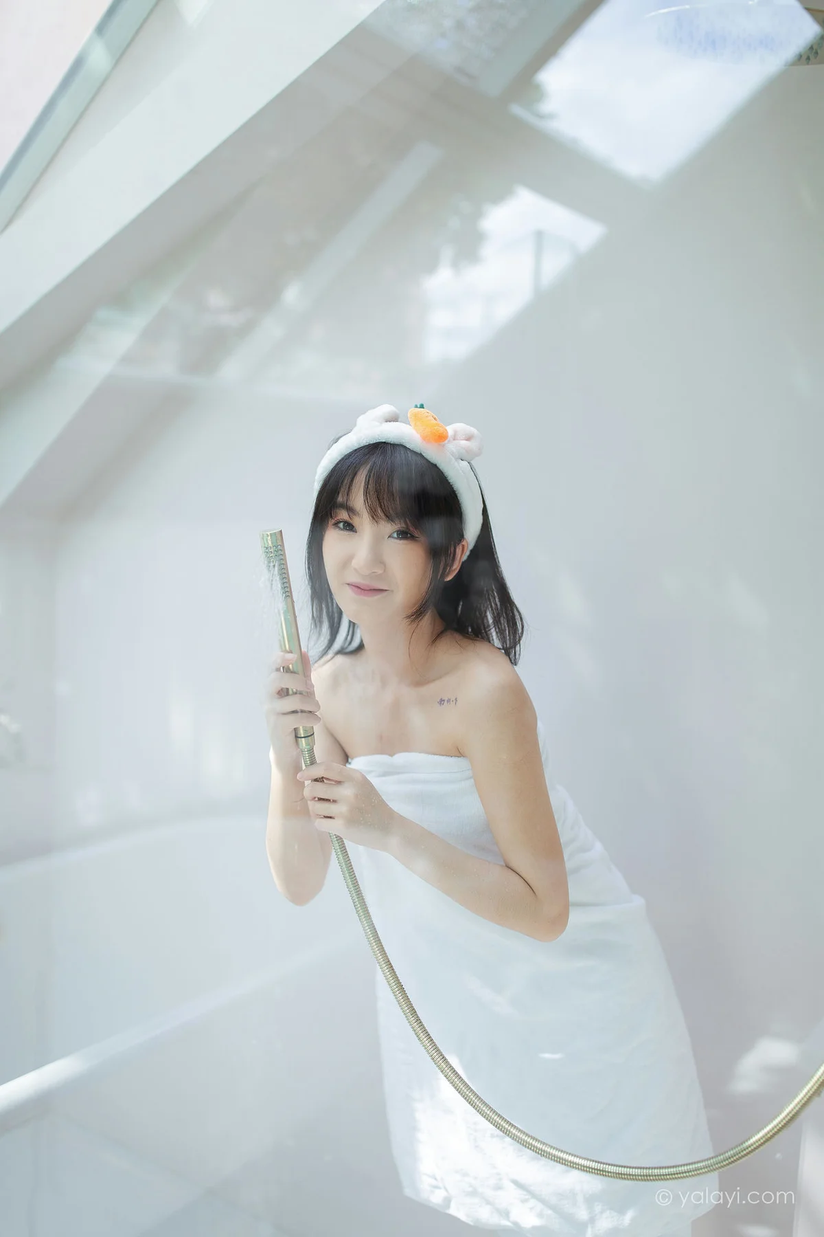 YALAYI 雅拉伊 Vol.698     落落《清凉一夏》 - 2