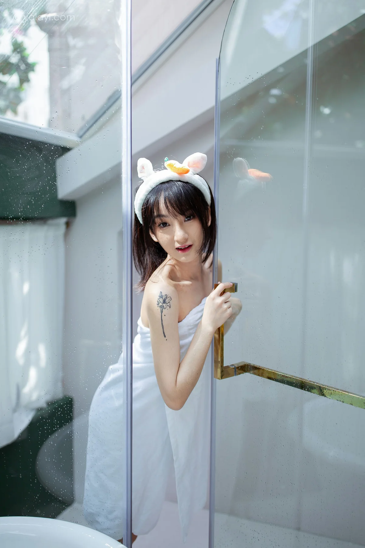 YALAYI 雅拉伊 Vol.698     落落《清凉一夏》 - 8