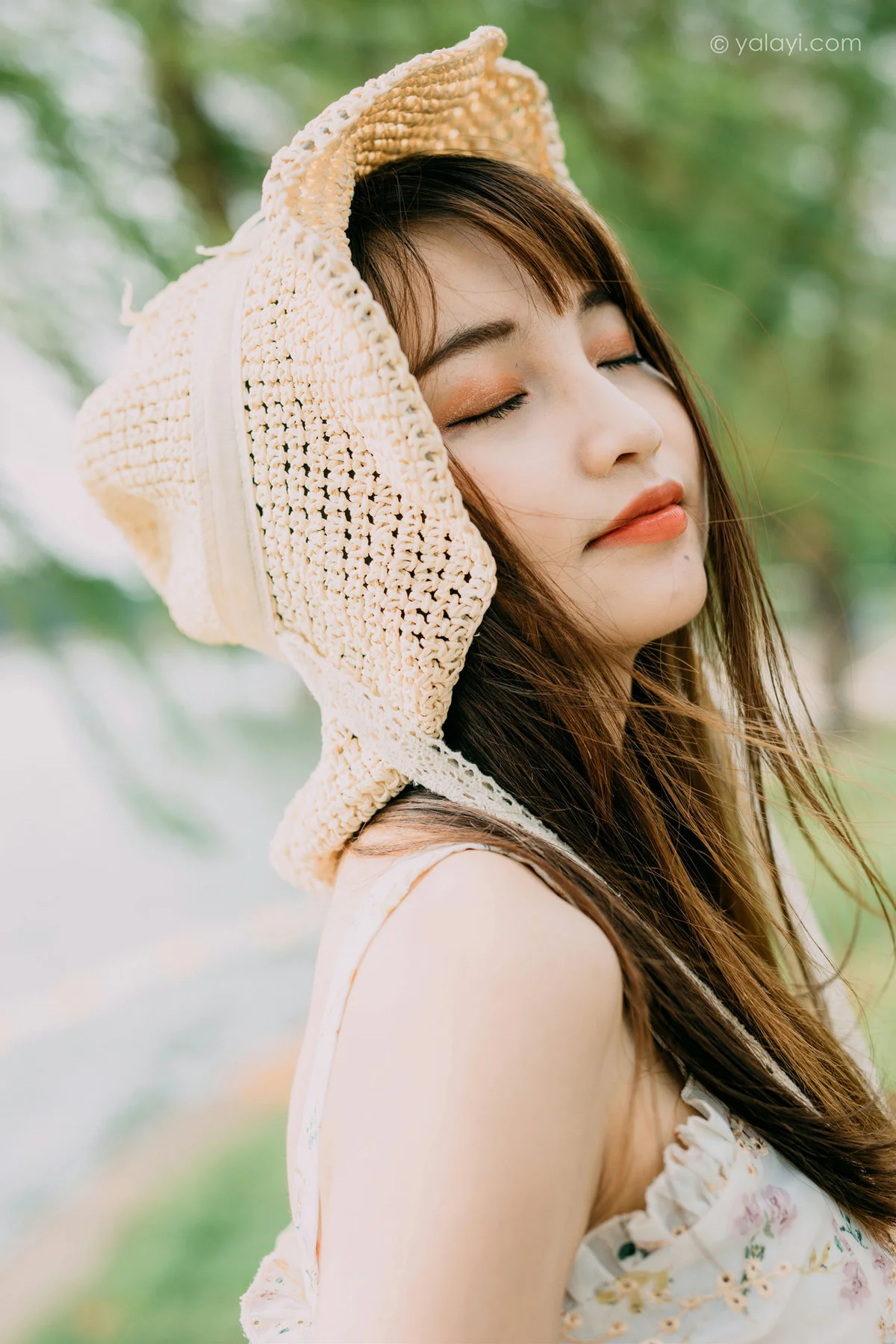 YALAYI 雅拉伊 Vol.699     周周《杨柳岸》 - 10