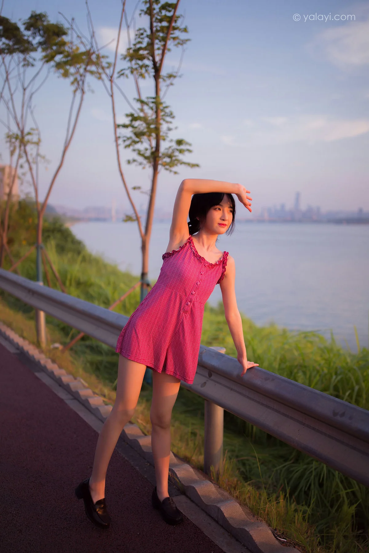 YALAYI 雅拉伊 Vol.701   落落 暮色 - 9