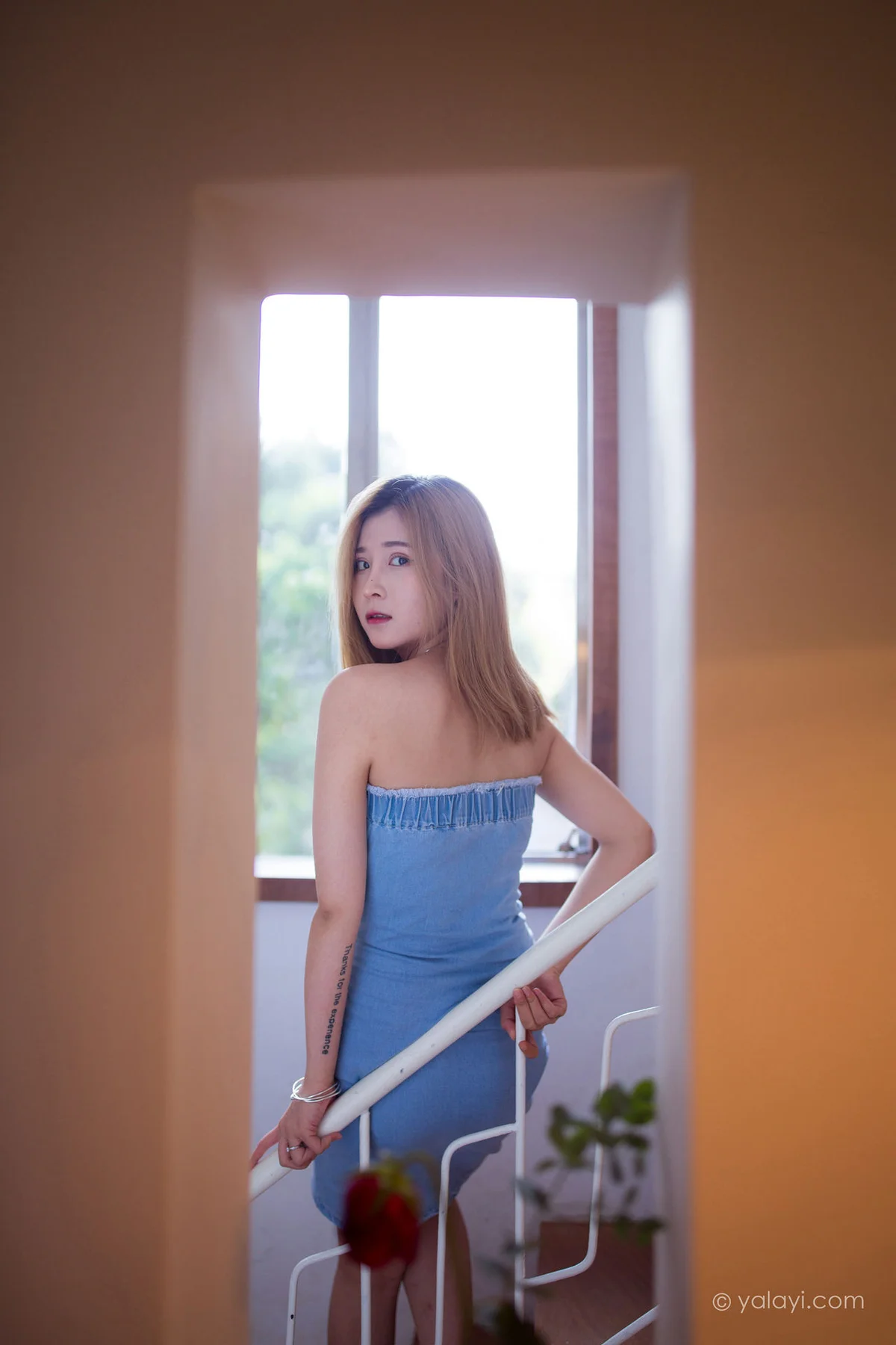 YALAYI 雅拉伊 Vol.702    梦涵 那时在午后 - 2