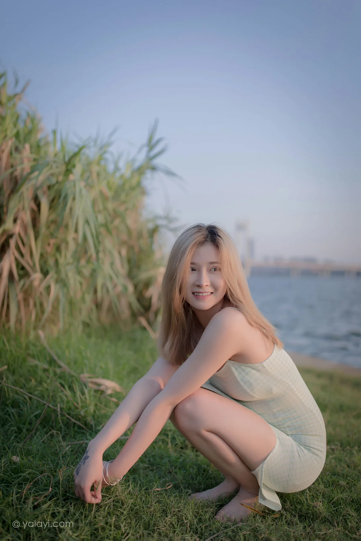 YALAYI 雅拉伊 Vol.709    梦涵《风继续吹》 - 3