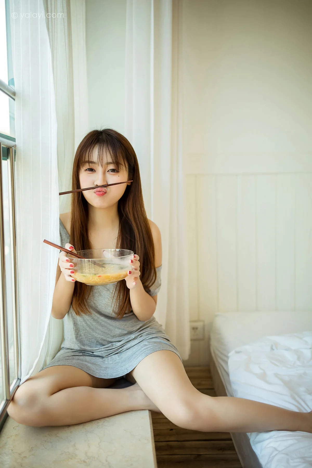 YALAYI 雅拉伊 Vol.710    新颖《吃货女友》 - 8