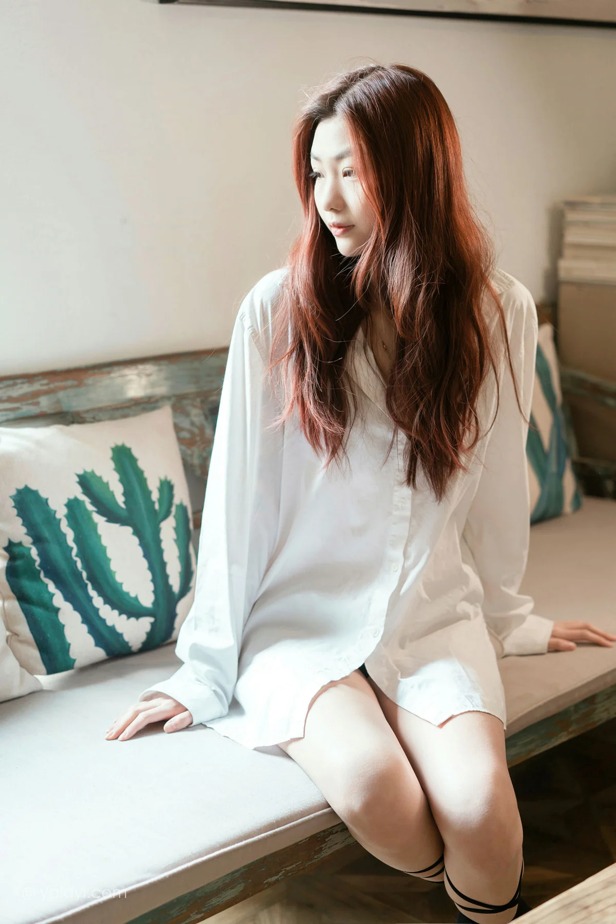 YALAYI 雅拉伊 Vol.711    鸭鸭《礼物》 - 2