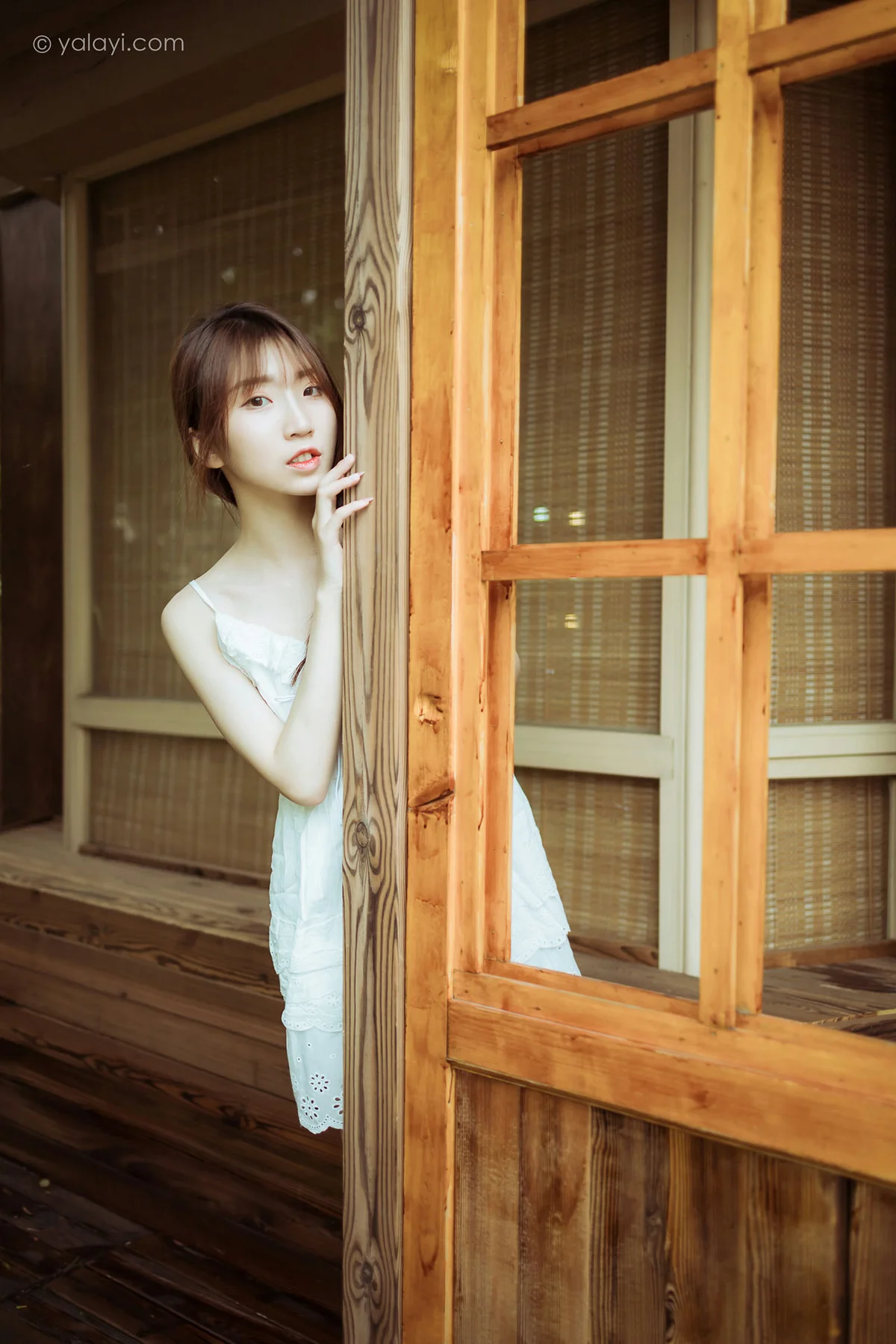 YALAYI 雅拉伊 Vol.714    小乔 雨后花园 - 6