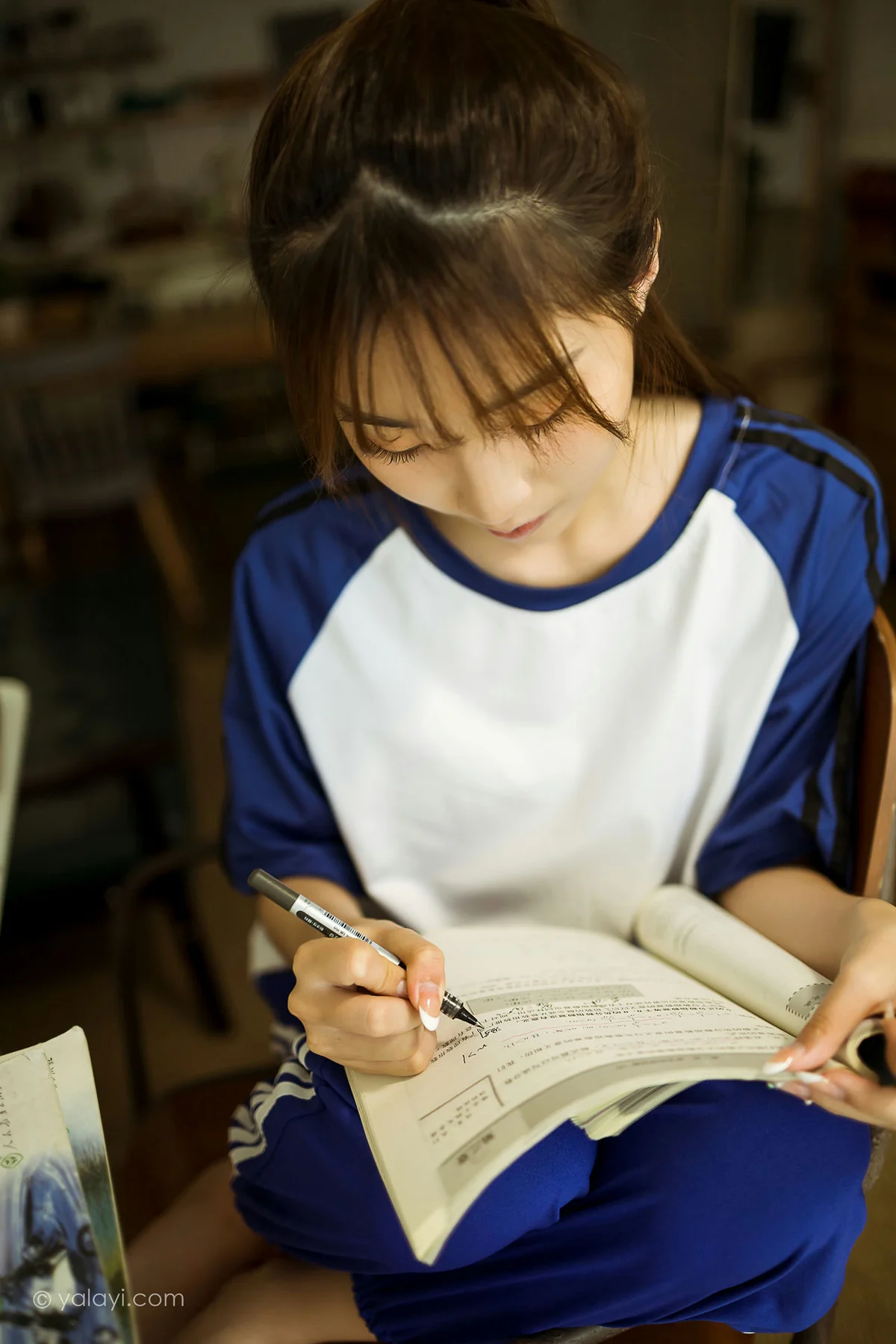 YALAYI 雅拉伊 Vol.718    小乔 学生制服一对一辅导 - 8