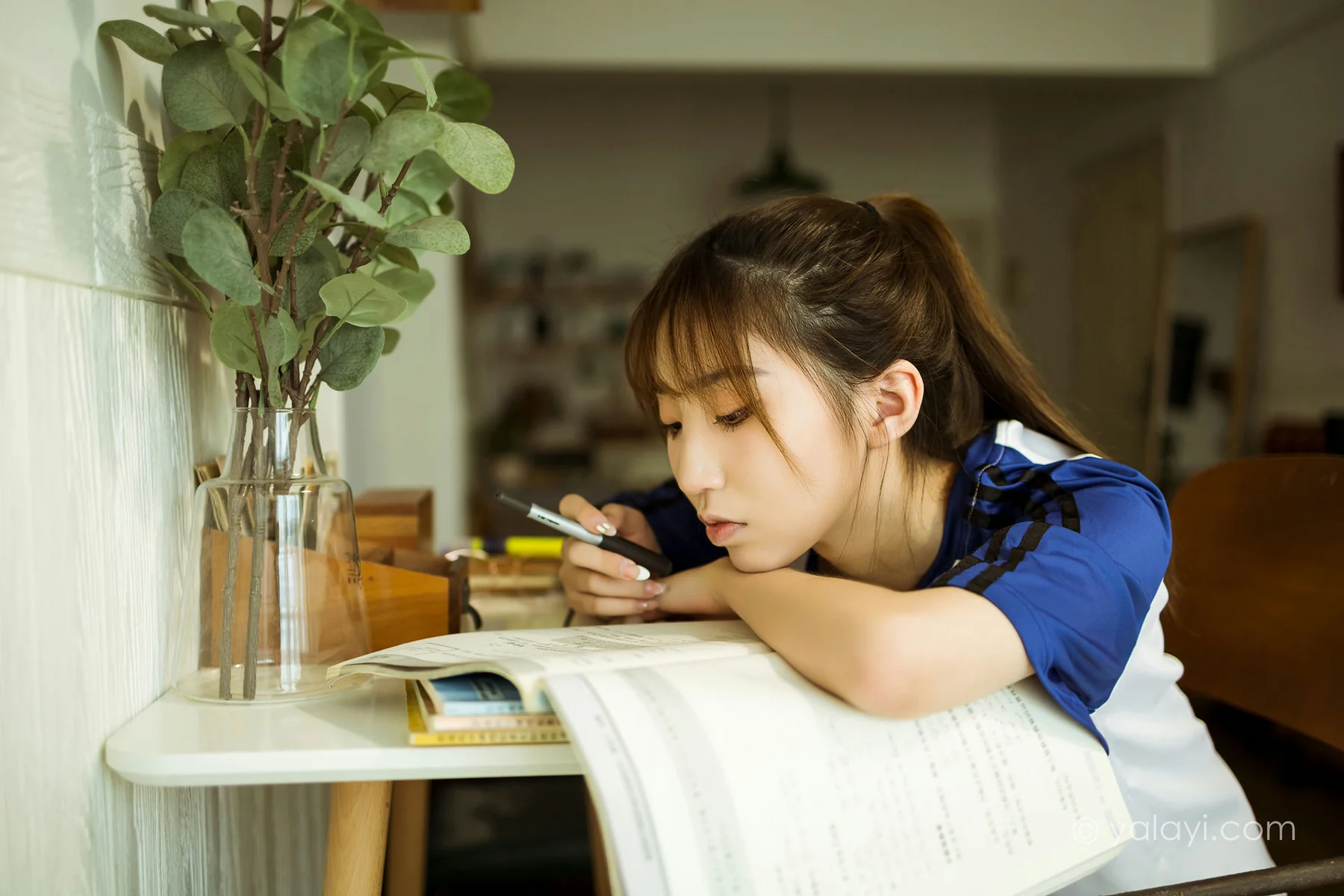 YALAYI 雅拉伊 Vol.718    小乔 学生制服一对一辅导 - 9