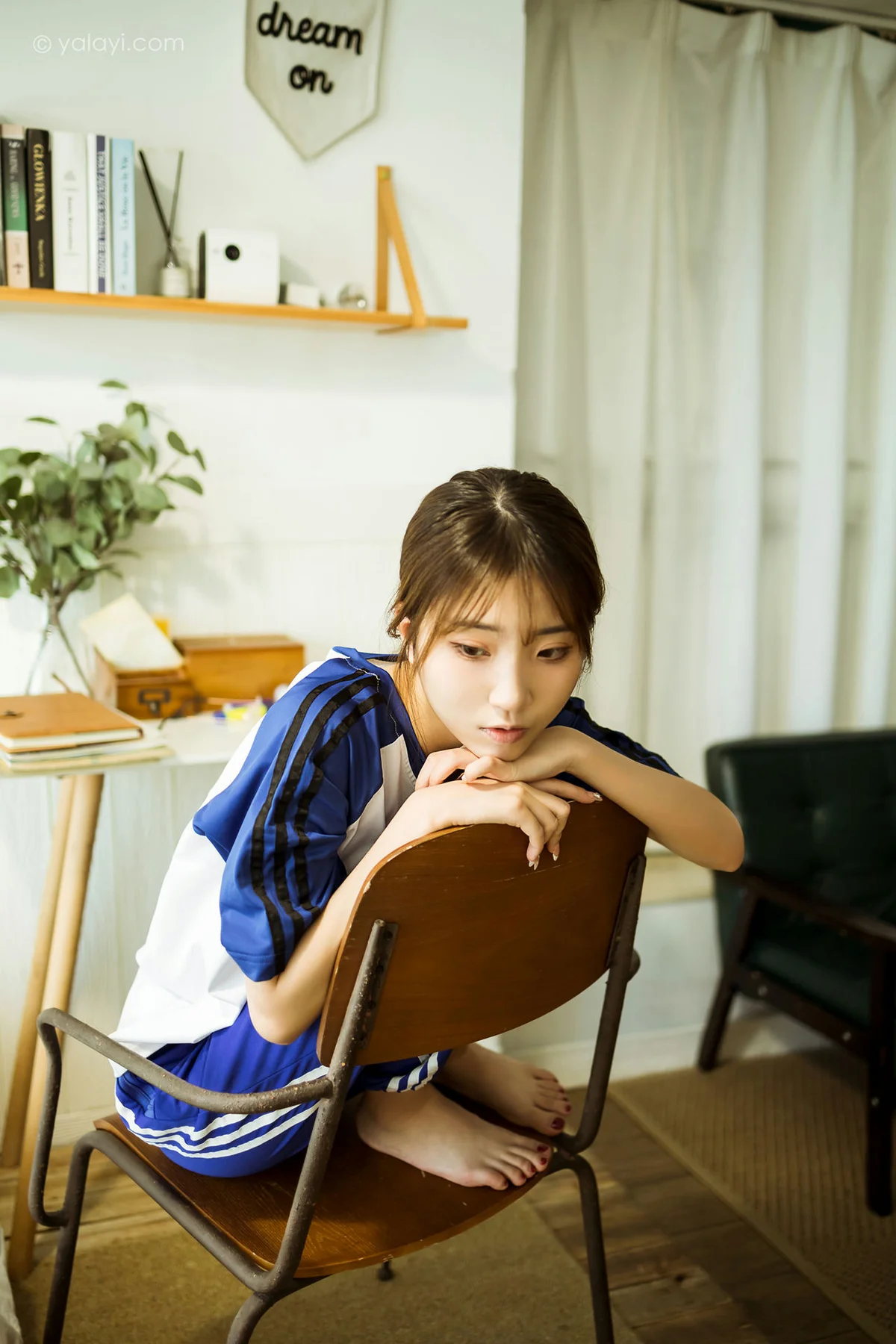 YALAYI 雅拉伊 Vol.718    小乔 学生制服一对一辅导 - 10