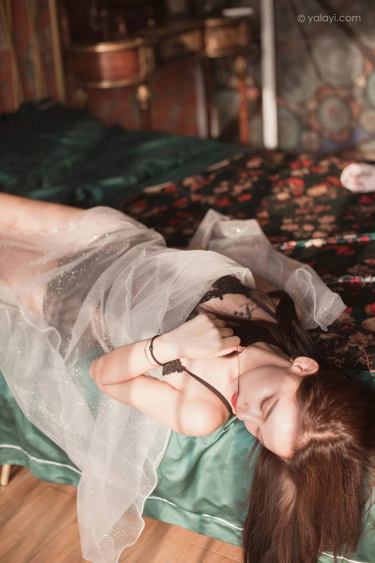 YALAYI 雅拉伊 Vol.720    刘子炀 面纱 - 5