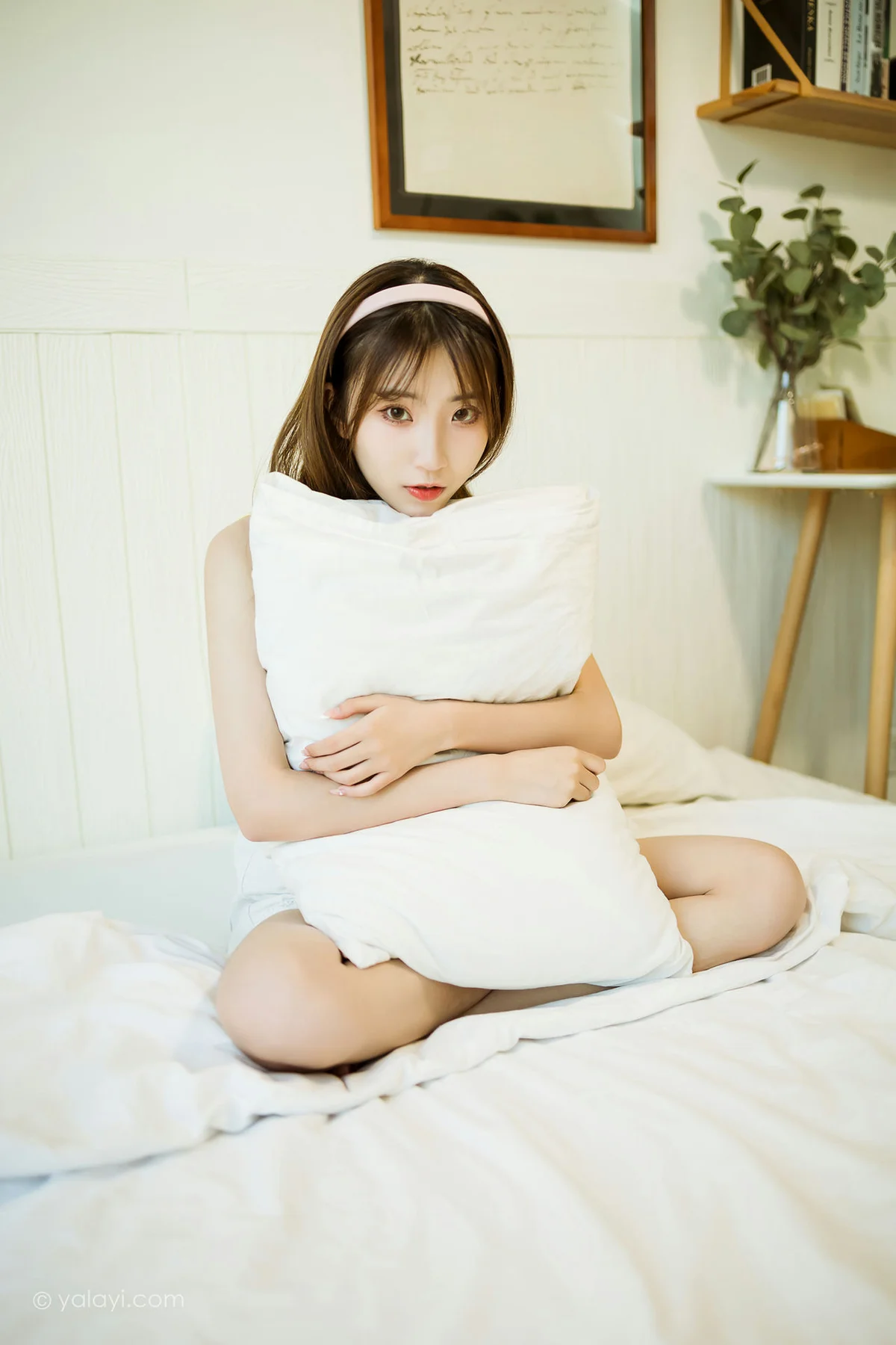 YALAYI 雅拉伊 Vol.722    小乔 青涩回忆 - 4