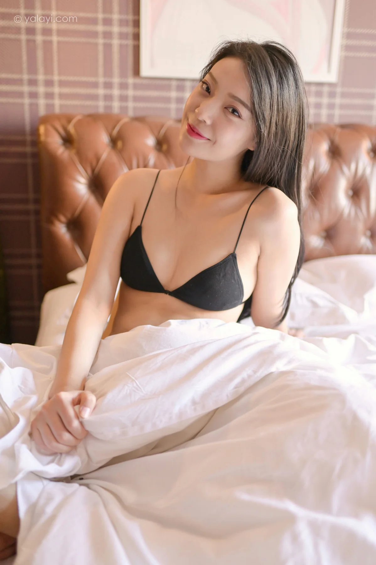 YALAYI 雅拉伊 Vol.727   楚薇 鲜肤何润 - 4